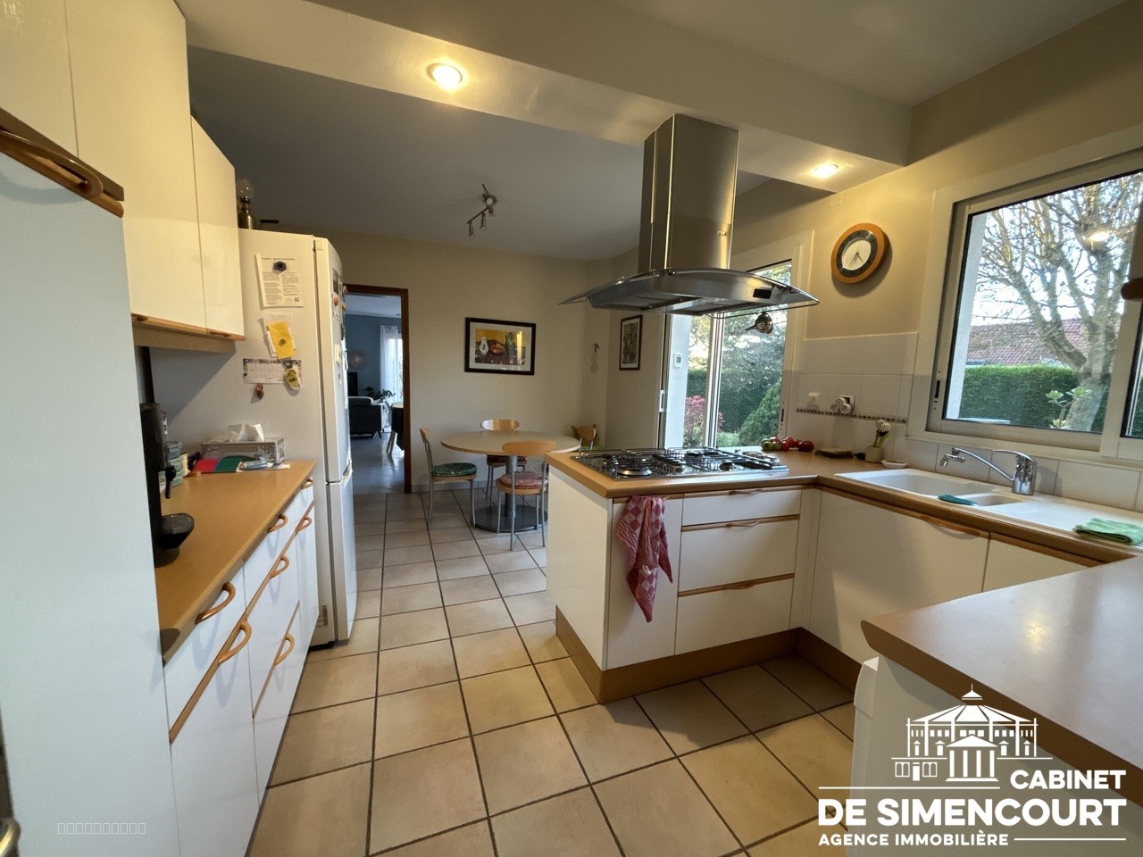 Maison à vendre à Salouel, 218 m², 8 pièces – photo 2 sur 7
