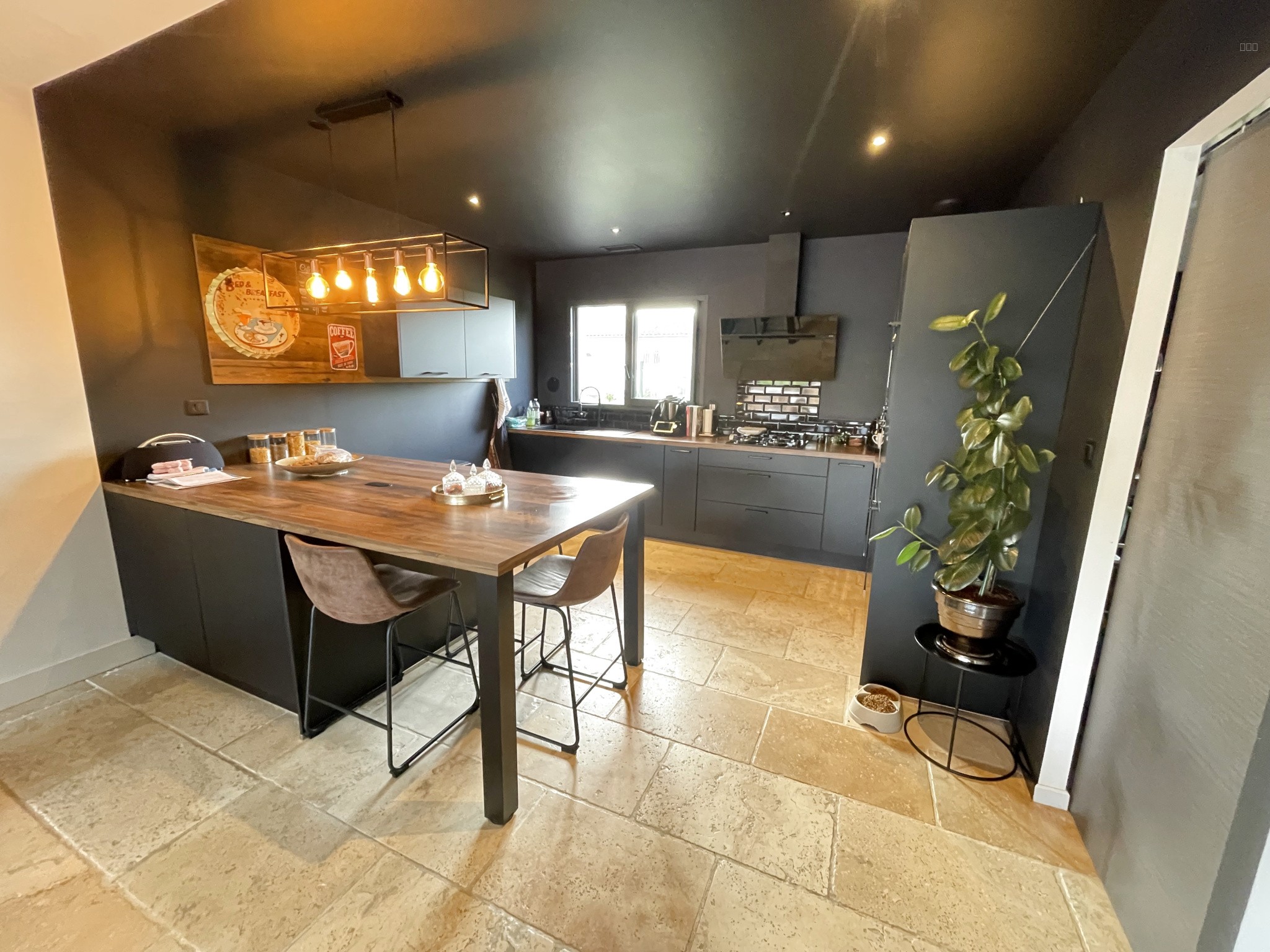 Villa à vendre à Dieupentale, 170 m², 7 pièces – photo 1 sur 11