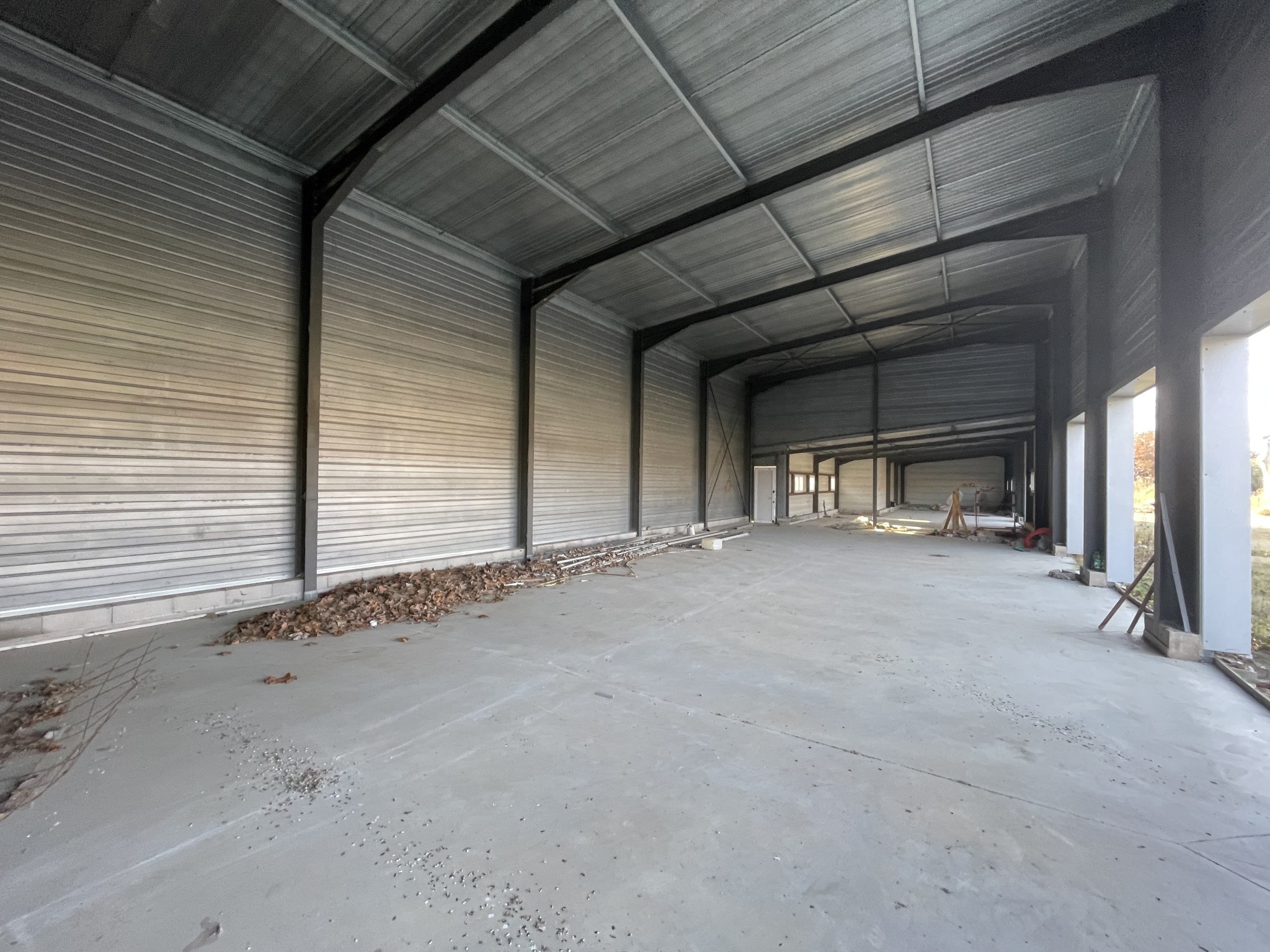 Local d’activité - Entrepôt neuf 322m2 — photo 3