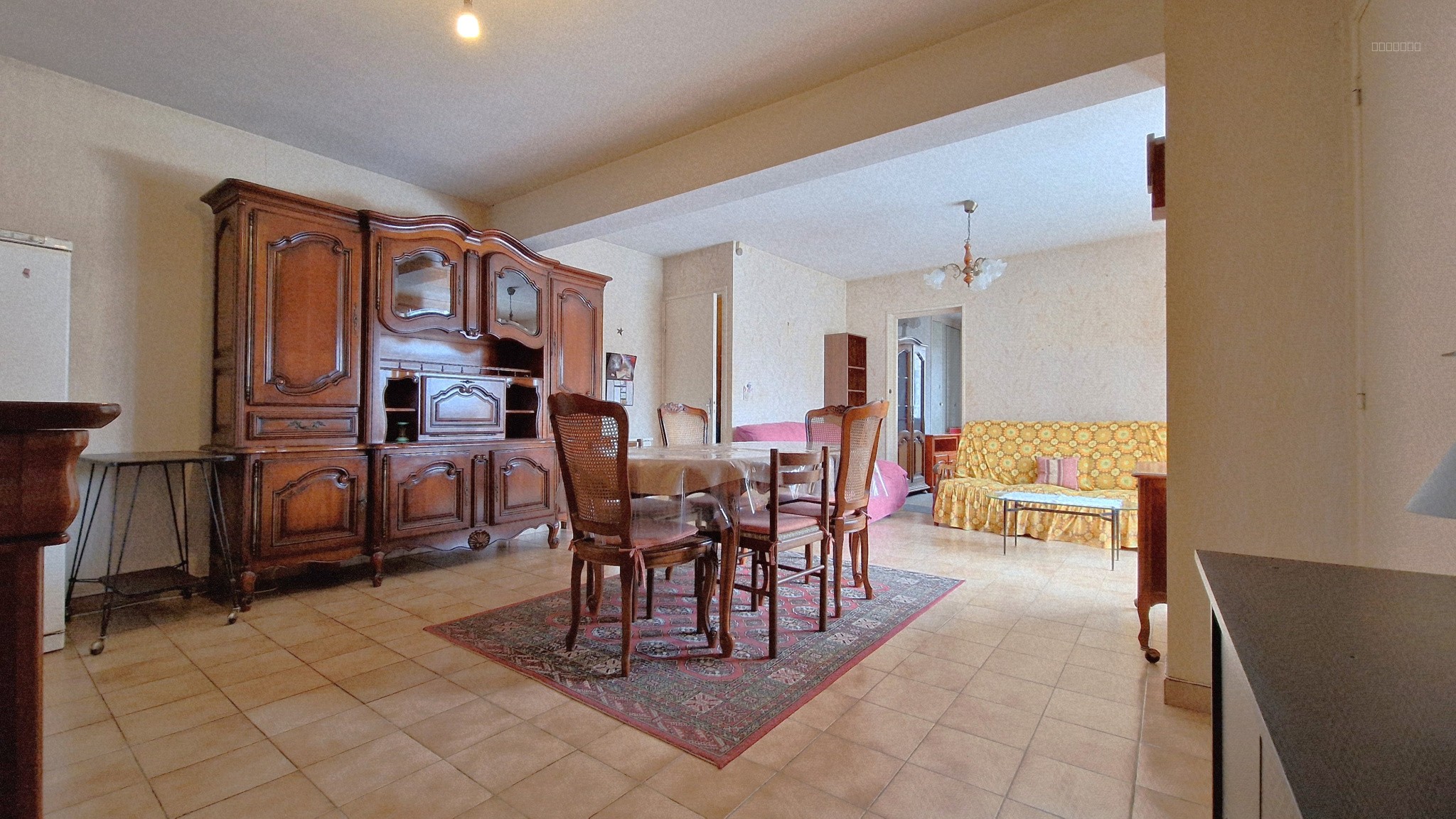 Bien immobilier à vendre à Sermaises, 219 m², 3 pièces – photo 1 sur 13