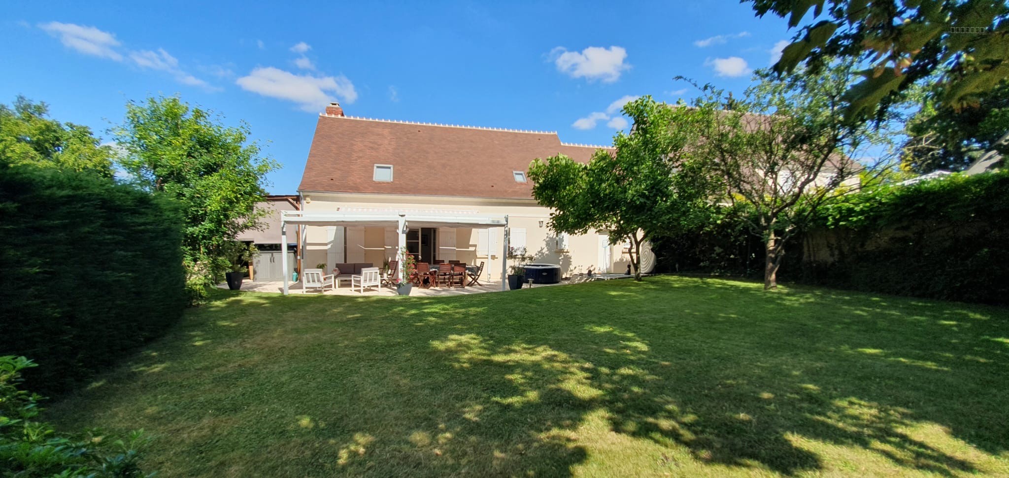 Maison à vendre à Survilliers, 34 m², 7 pièces – photo 1 sur 11