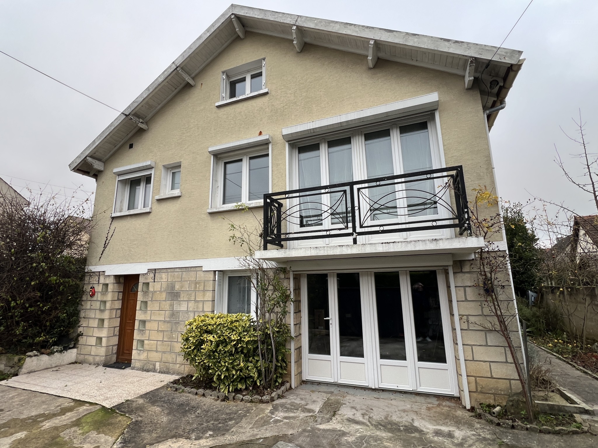 Maison à vendre à Louvres, 113 m², 6 pièces – photo 1 sur 10