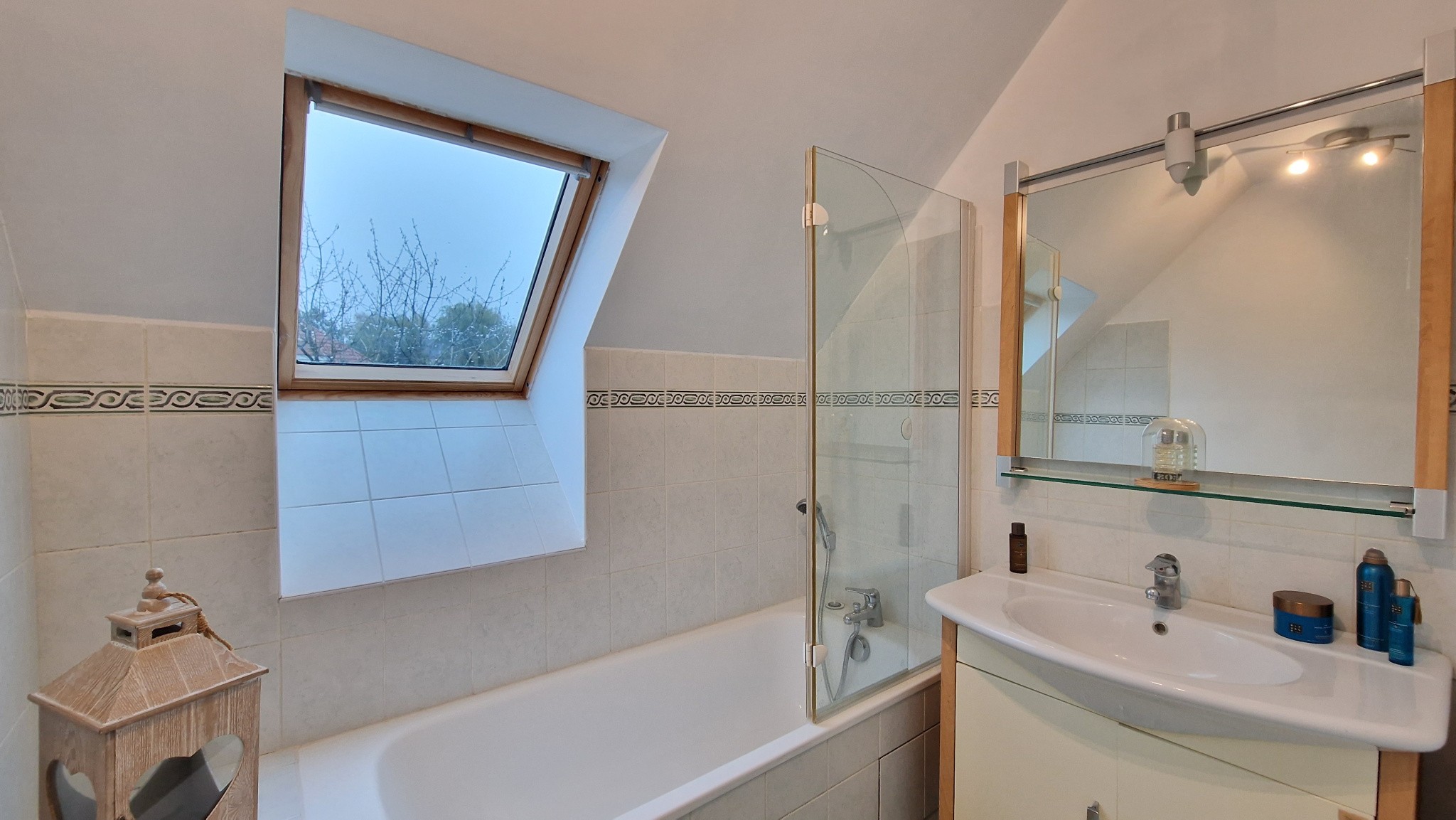 A SAINT WITZ - MAISON INDIVIDUELLE DE 5 PIECES. — photo 5