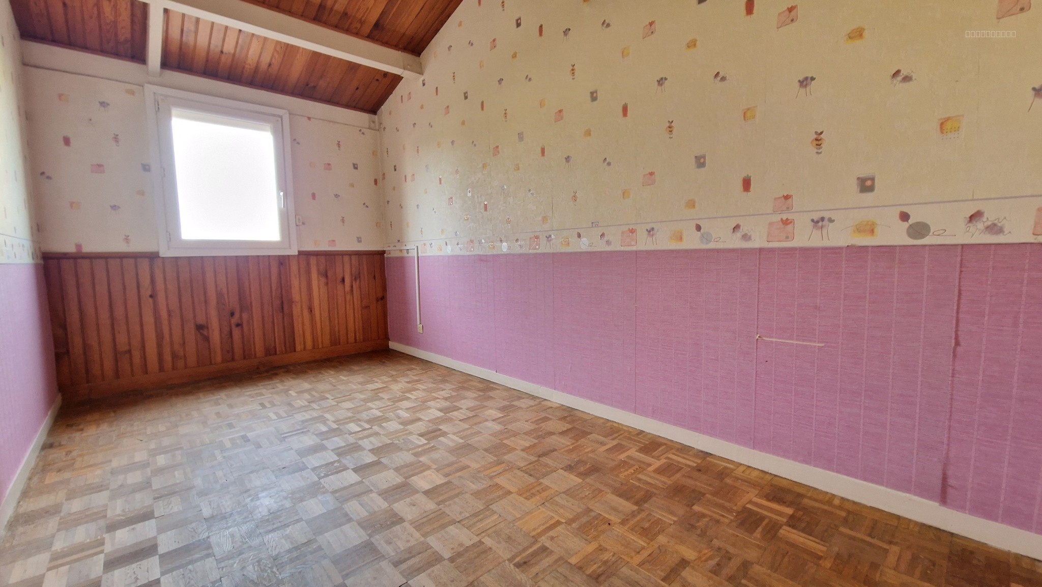 PAVILLON FAMILIAL 4 CHAMBRES AVEC JARDIN ET GARAGE A PUISEUX EN FRANCE - A SAISIR ! — photo 7