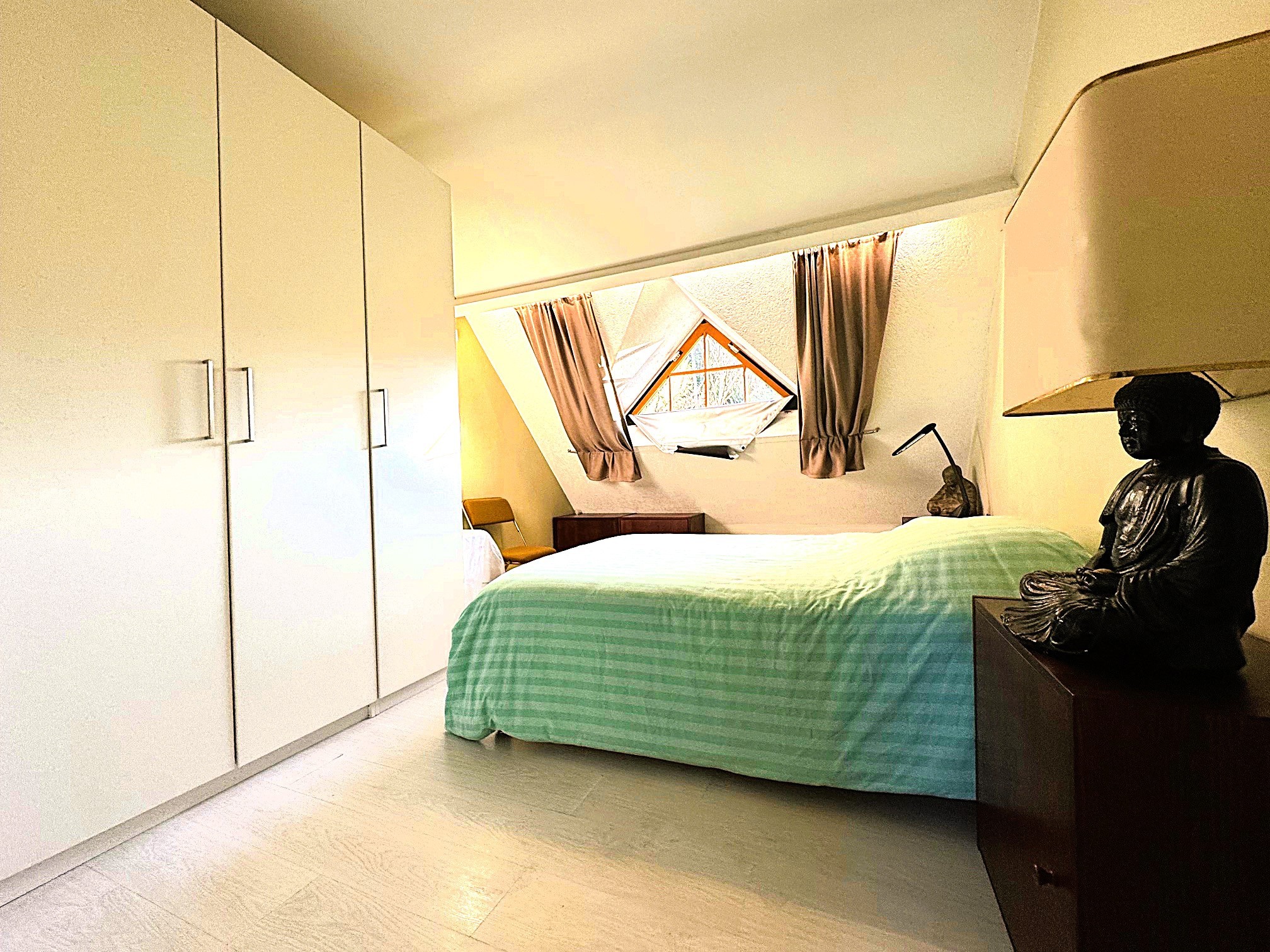 A Plailly, Belle maison individuelle élevée sur sous sol total et  un terrain de 2750 m2 — photo 12