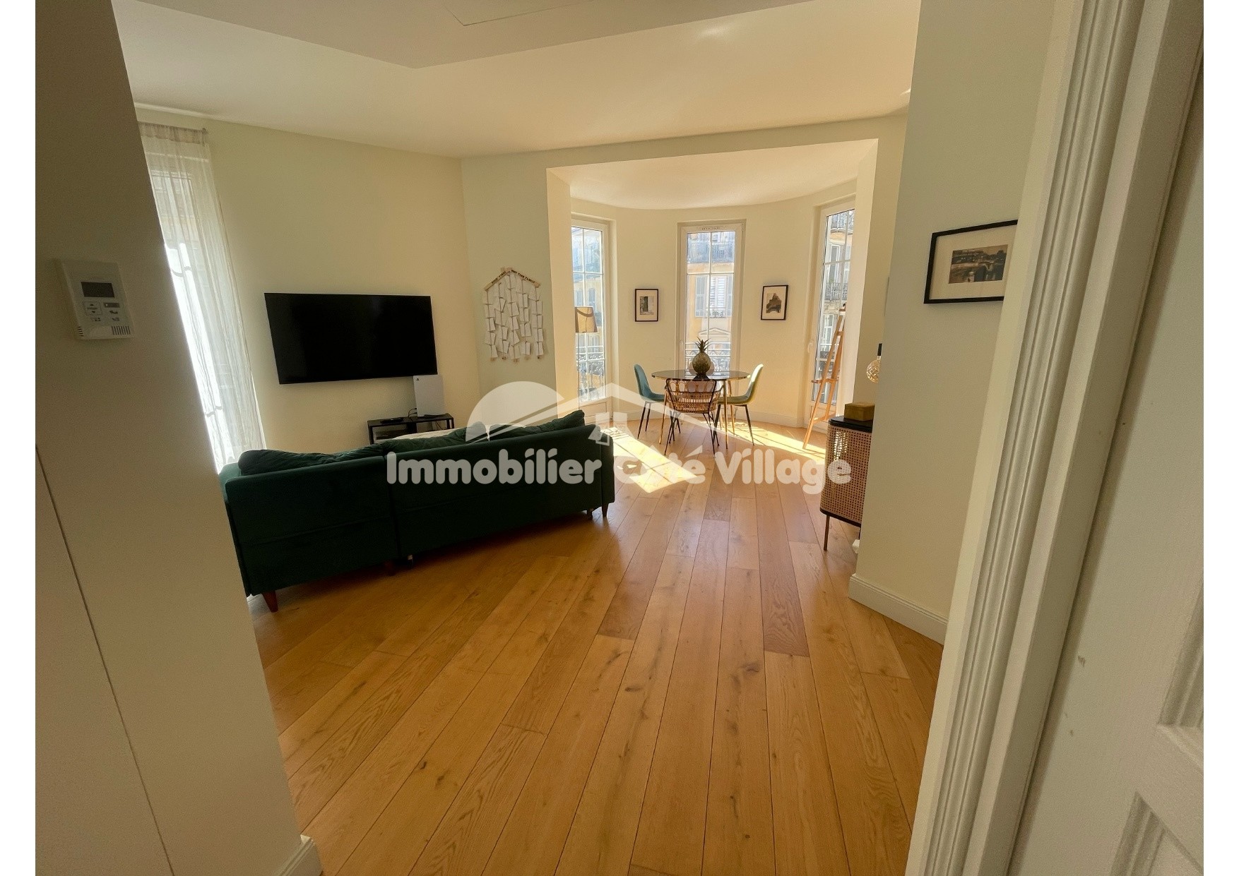 Appartement à vendre à Nice, 51 m², 2 pièces – photo 2 sur 12