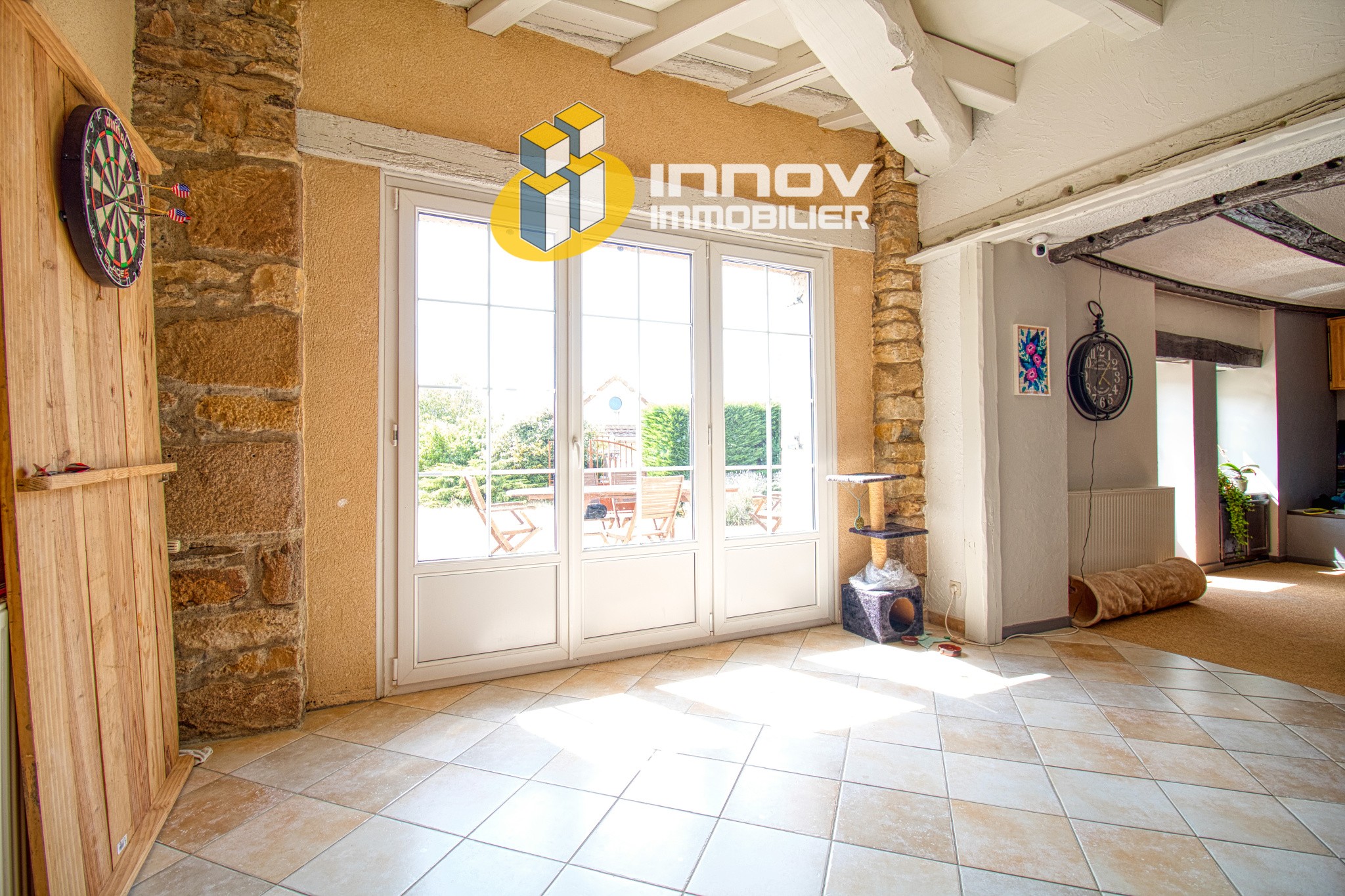 Maison à vendre à St martin d auxy, 800 m², 6 pièces – photo 2 sur 20