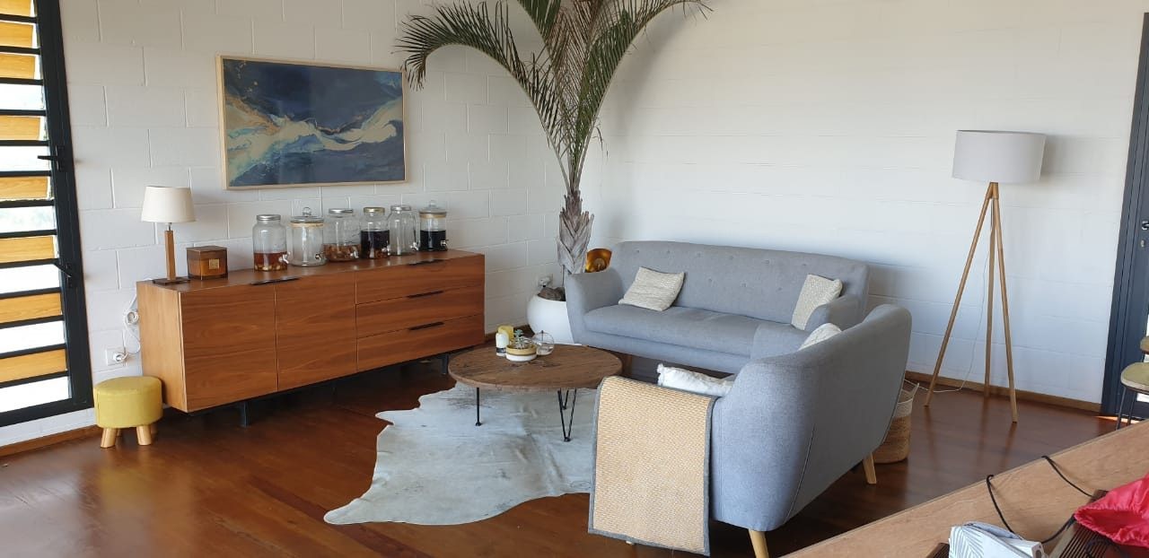 Maison à vendre à St gilles les bains, 120 m², 5 pièces – photo 3 sur 9