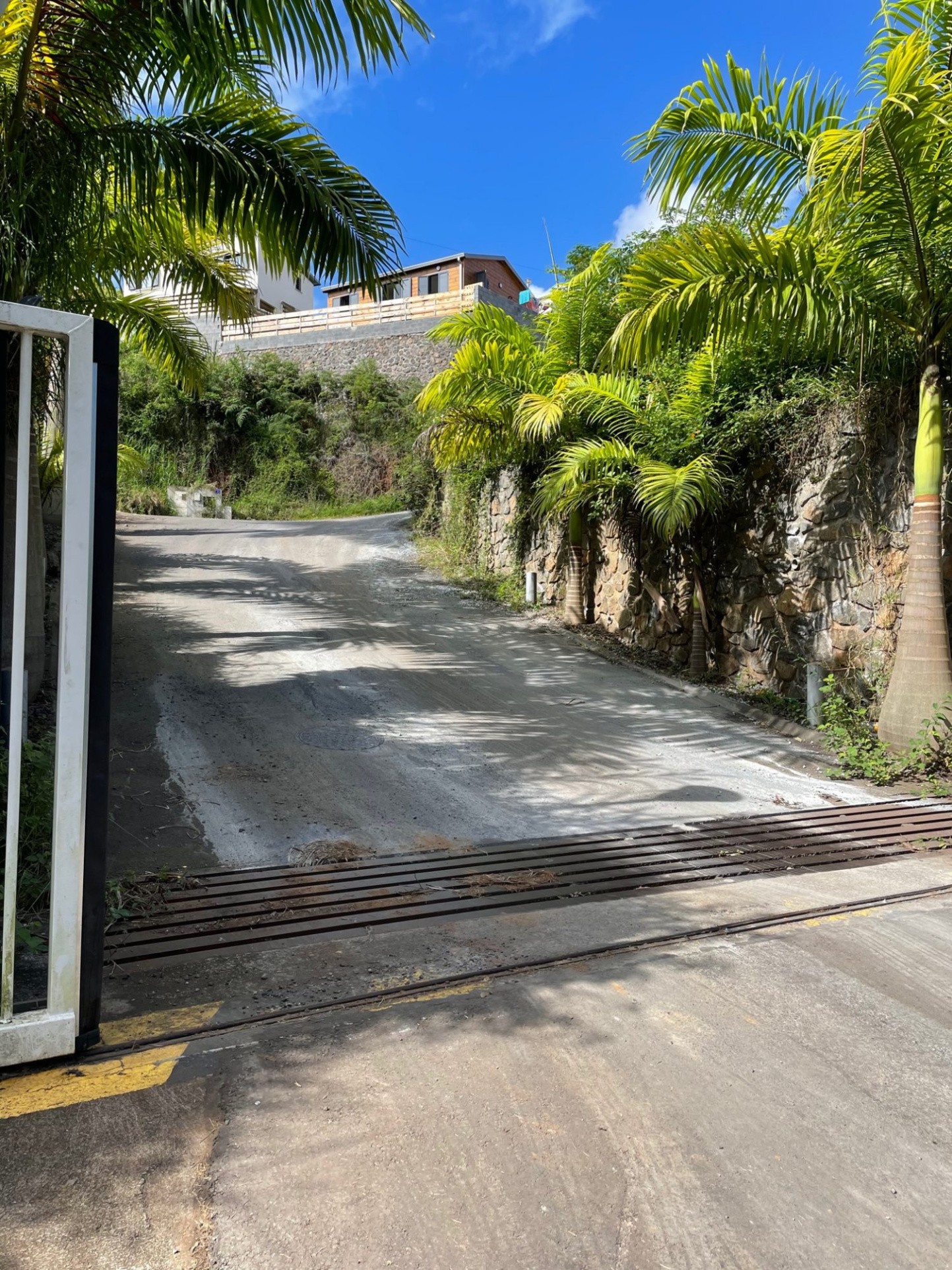 Terrain à vendre à La possession, 398 m² – photo 2 sur 3