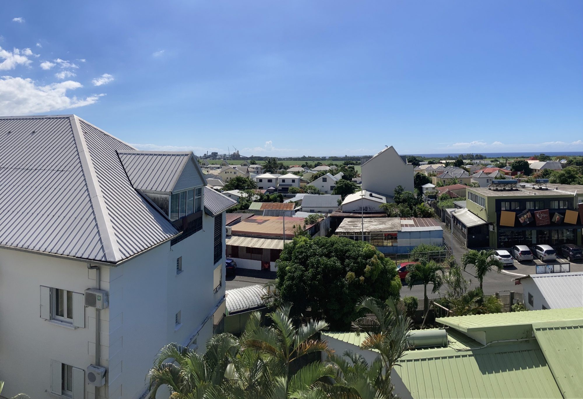 Bien immobilier à vendre à Ste suzanne, 110 m², 4 pièces – photo 1 sur 9