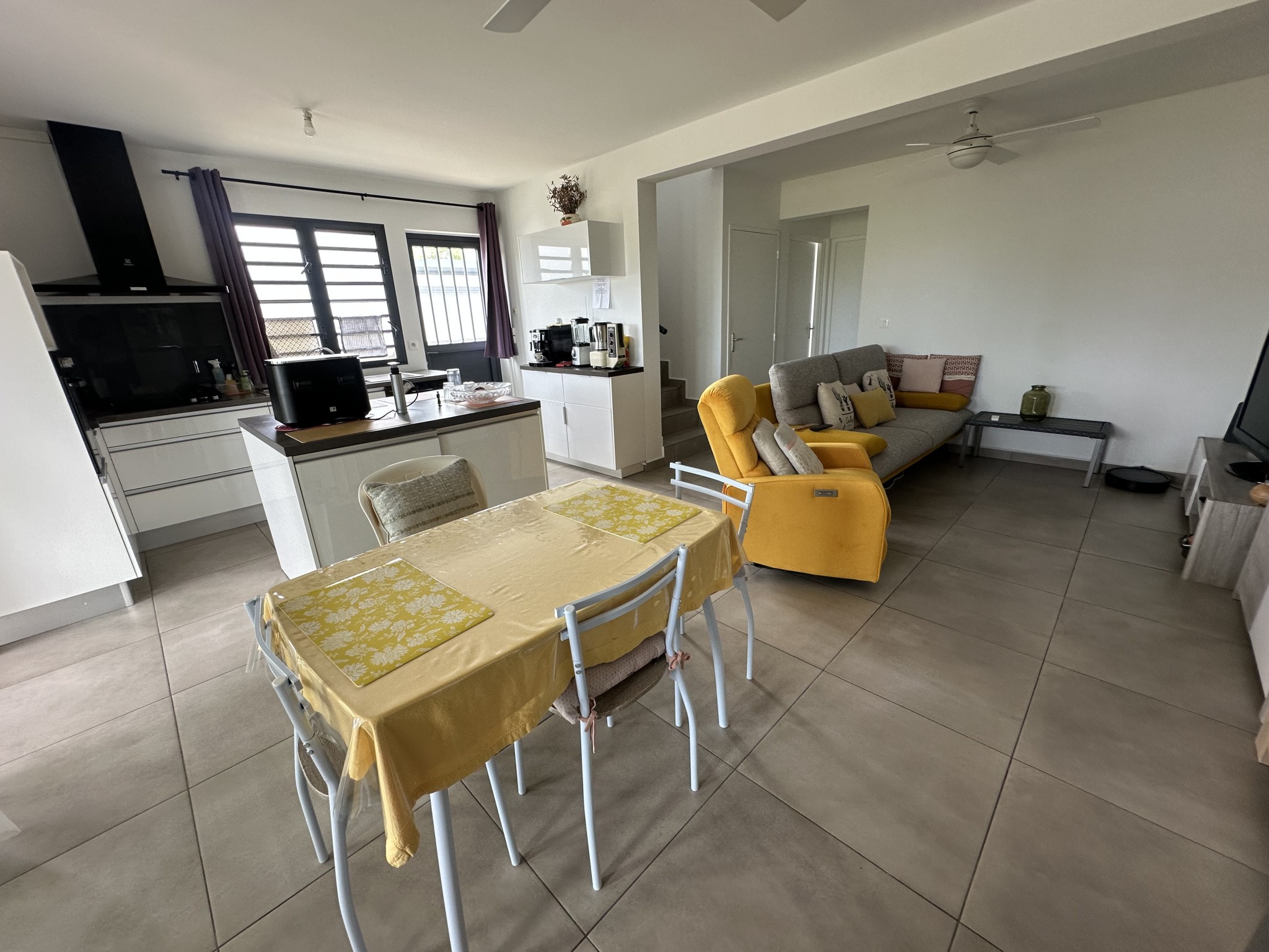 Maison à vendre à St pierre, 85 m², 4 pièces – photo 2 sur 9