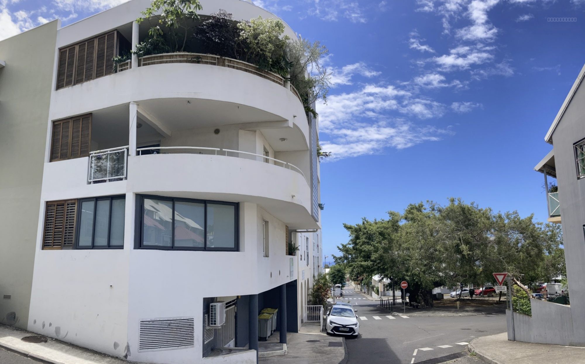 Bien immobilier à vendre à St denis, 75 m², 4 pièces – photo 1 sur 9