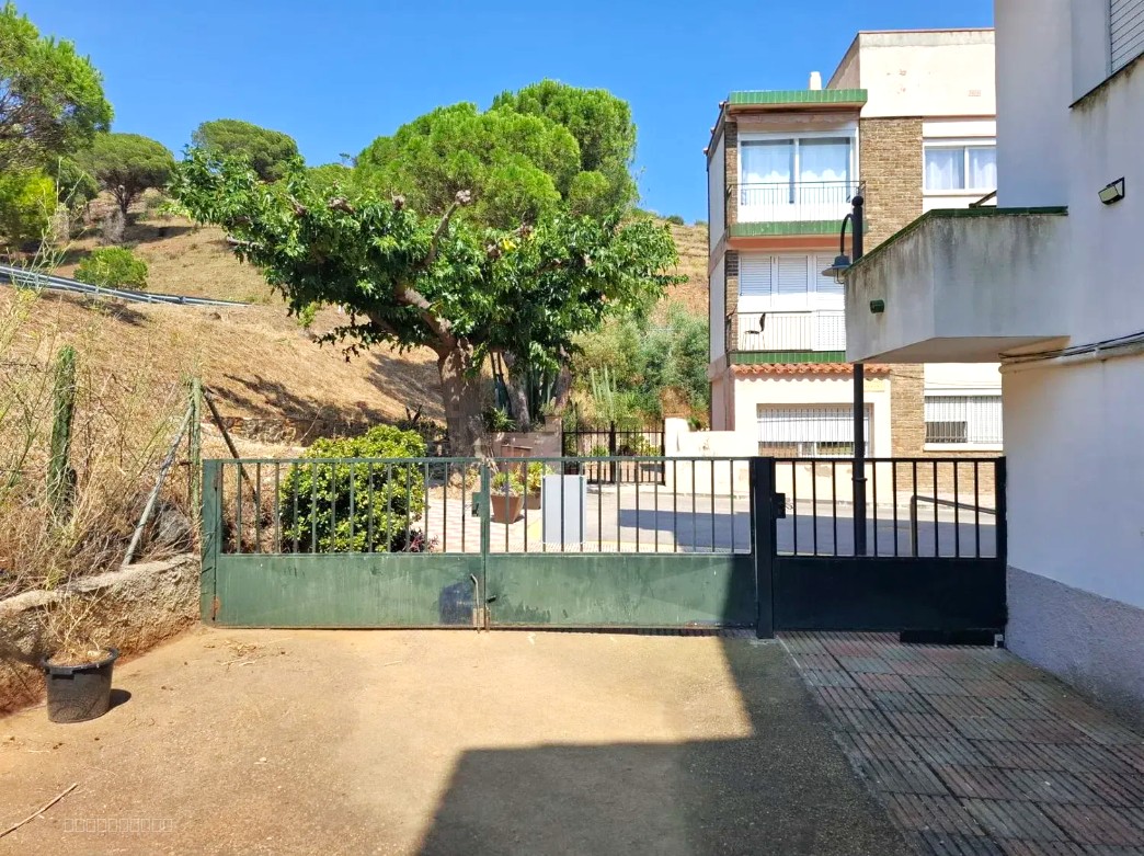 Appartement T2 avec balcon et garage Colera, Costa Brava (Espagne) — photo 12