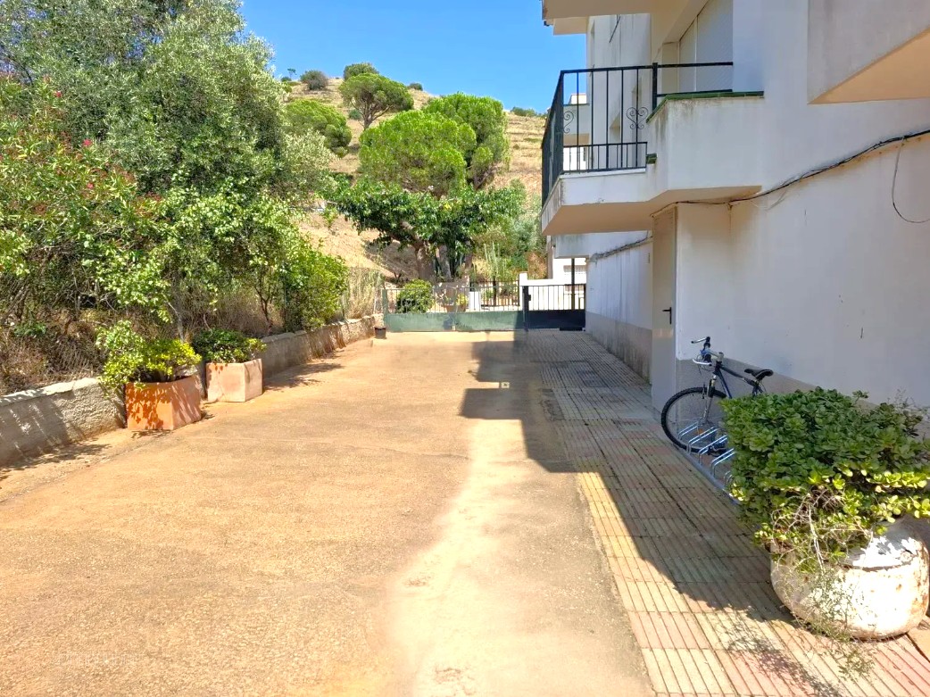 Appartement T2 avec balcon et garage Colera, Costa Brava (Espagne) — photo 14