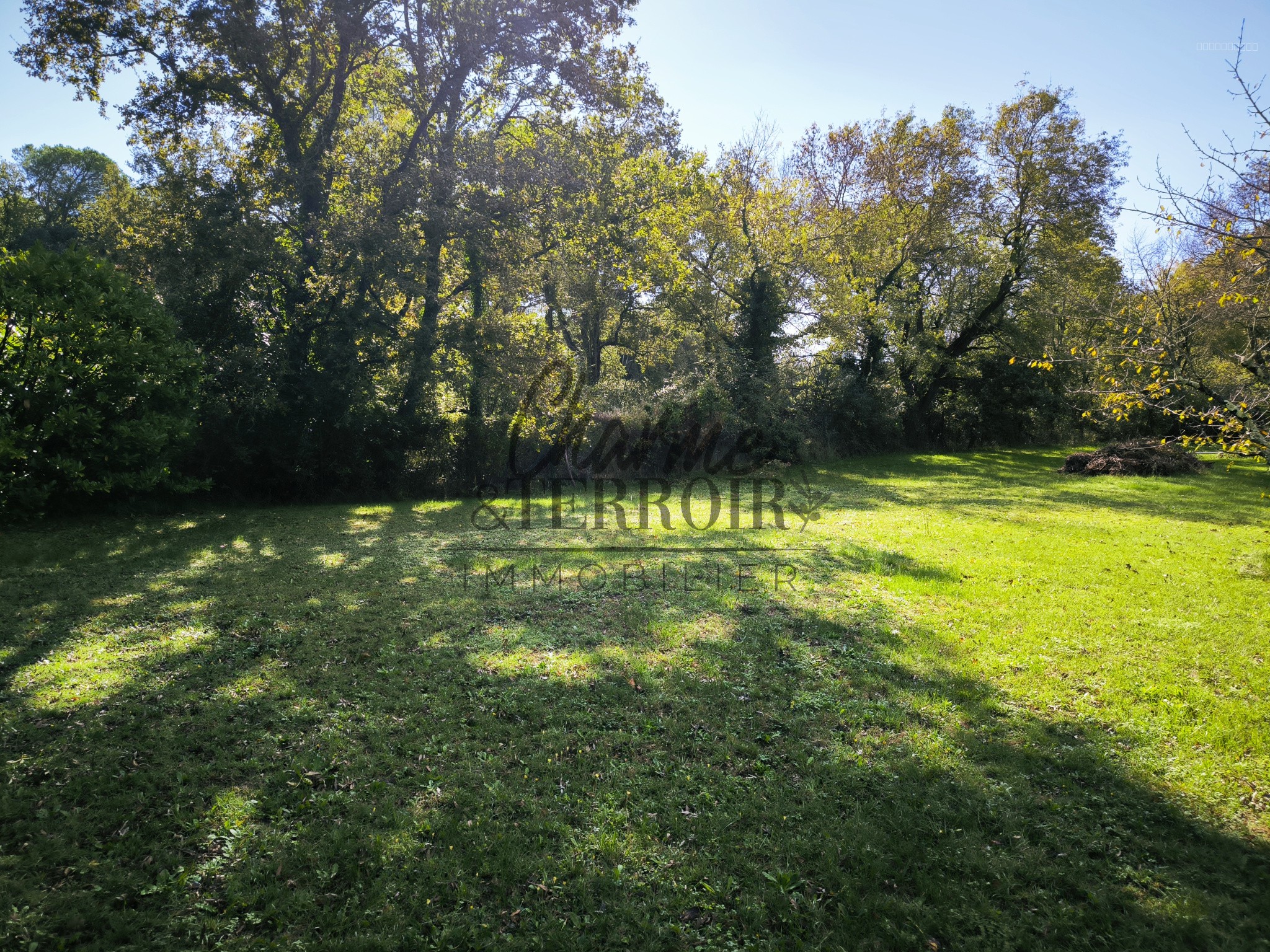 Terrain constructible à vendre à Uzes, 3 000 m² – photo 3 sur 10