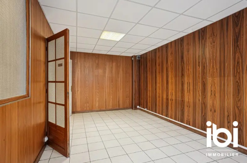 A VENDRE   BATIMENT INDEPENDANT A FORT POTENTIEL, USAGE PROFESSIONNEL OU HABITATION - BOIS COLOMBES — photo 8