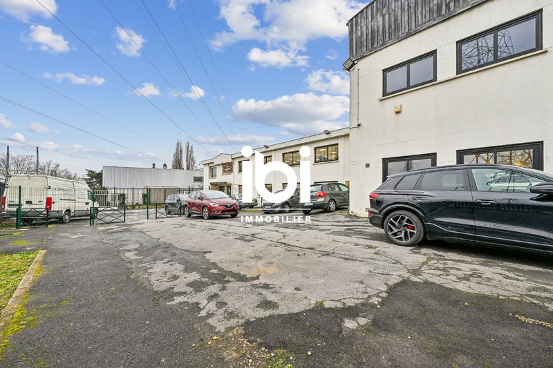 A VENDRE - BATIMENT INDEPENDANT - SARCELLES - IBI IMMOBILIER D'ENTREPRISE — photo 16