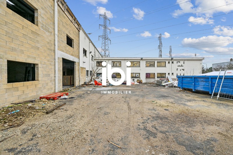 A VENDRE - BATIMENT INDEPENDANT - SARCELLES - IBI IMMOBILIER D'ENTREPRISE — photo 8