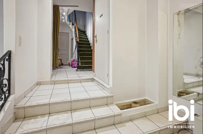 A VENDRE   BATIMENT INDEPENDANT A FORT POTENTIEL, USAGE PROFESSIONNEL OU HABITATION - BOIS COLOMBES — photo 13