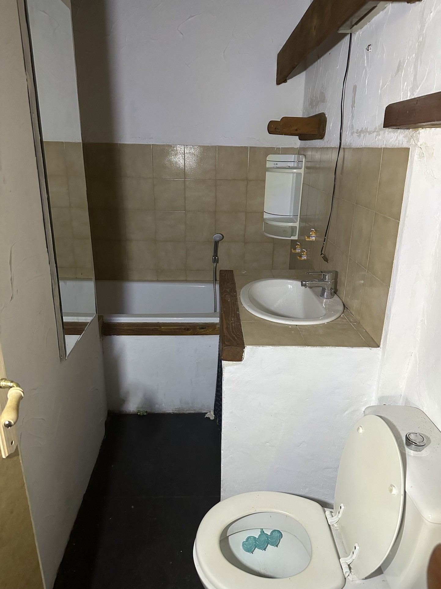 APPARTEMENT - T2 - NIMES — photo 10