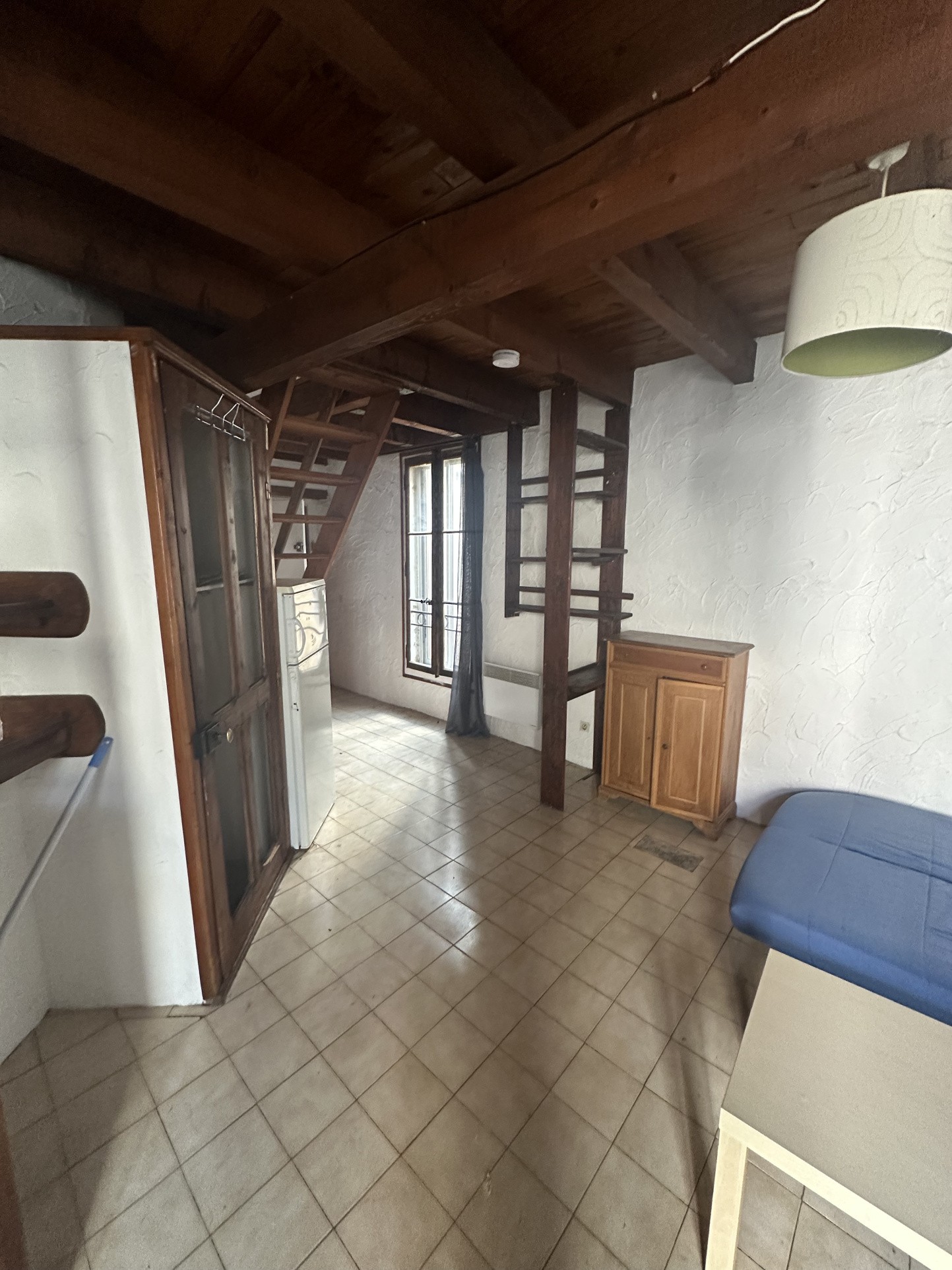 APPARTEMENT - T2 - NIMES — photo 5