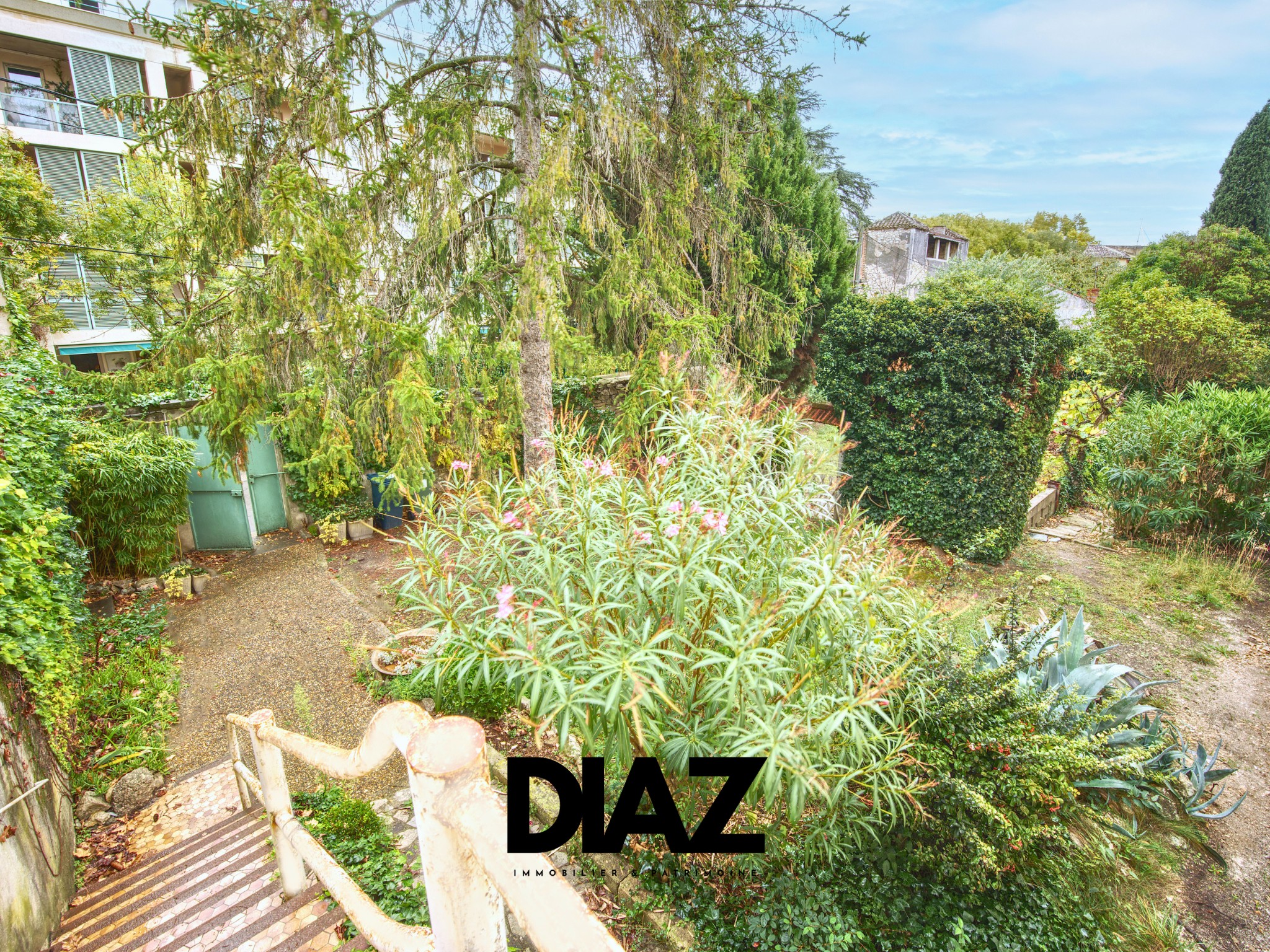 Maison à vendre à Nimes, 108 m², 5 pièces – photo 2 sur 18