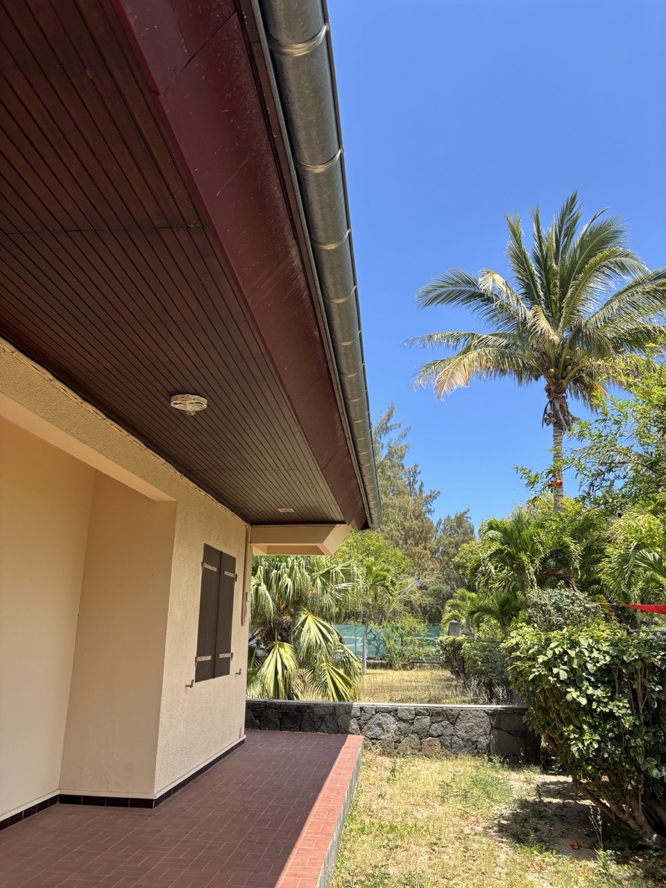 Villa à vendre à Saint paul, 59,89 m², 7 pièces – photo 3 sur 6