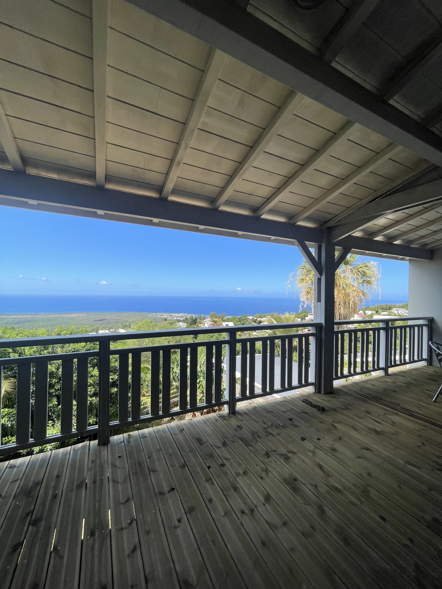 Villa à vendre à Les avirons, 117,12 m², 4 pièces – photo 1 sur 11