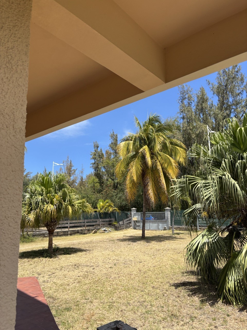 Villa à vendre à Saint paul, 59,89 m², 7 pièces – photo 2 sur 6