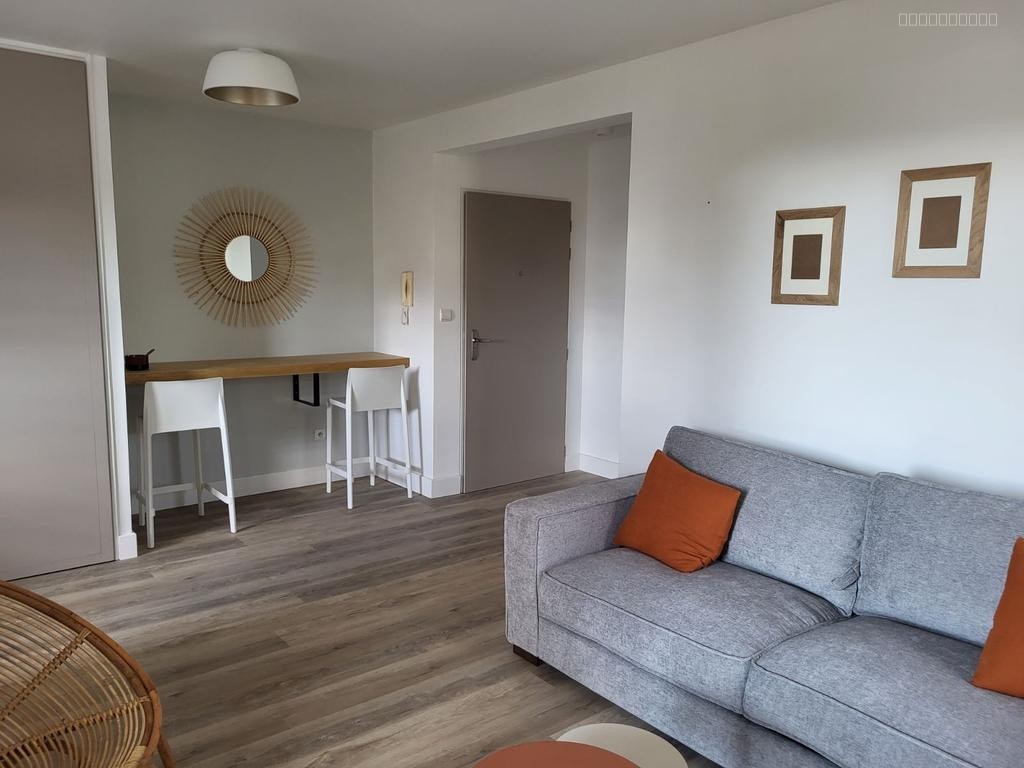 Appartement à vendre à St gilles les bains, 18,2 m², 2 pièces – photo 1 sur 8