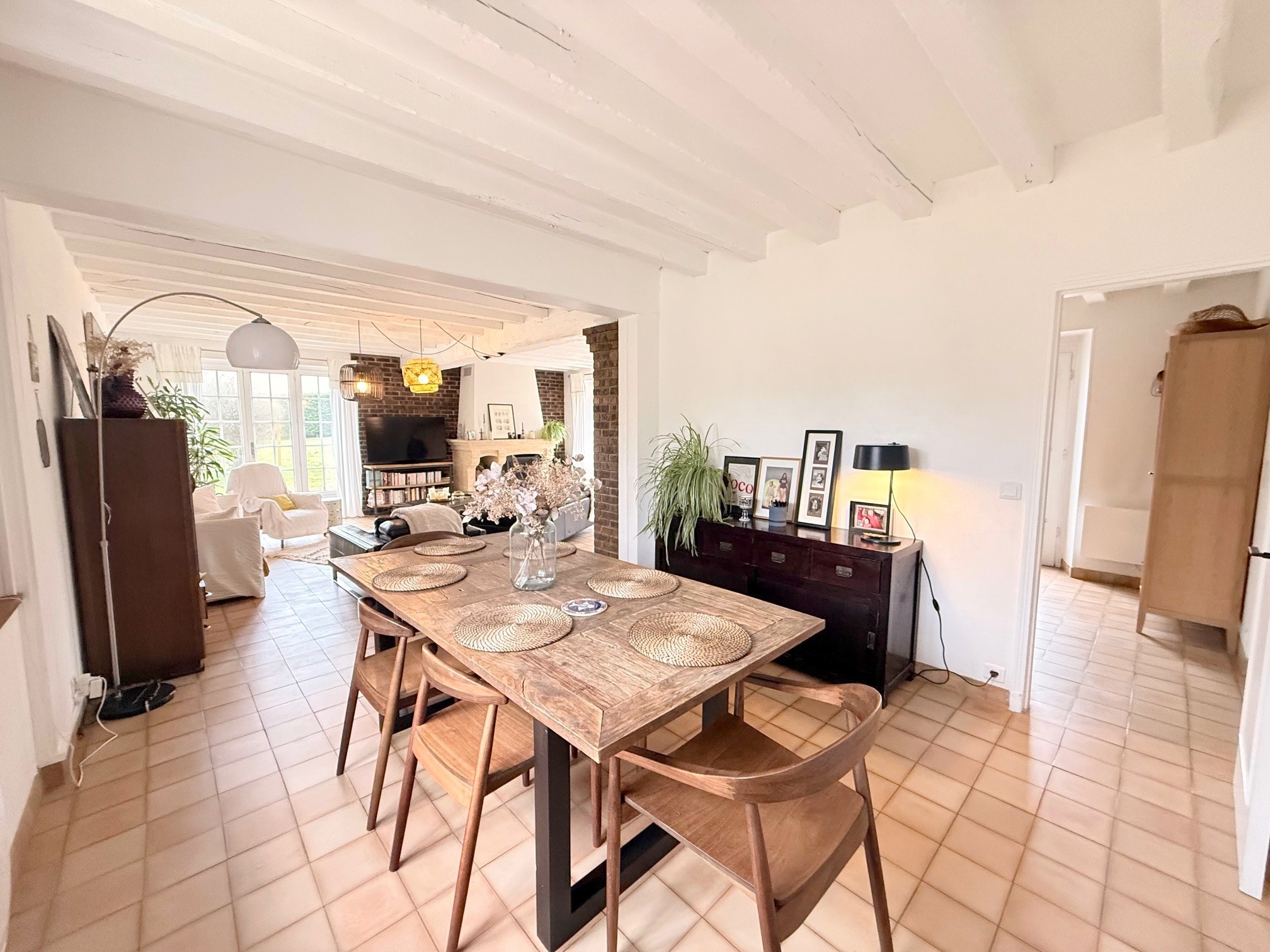 Maison à vendre à Houdan, 1 100 m², 10 pièces – photo 3 sur 19