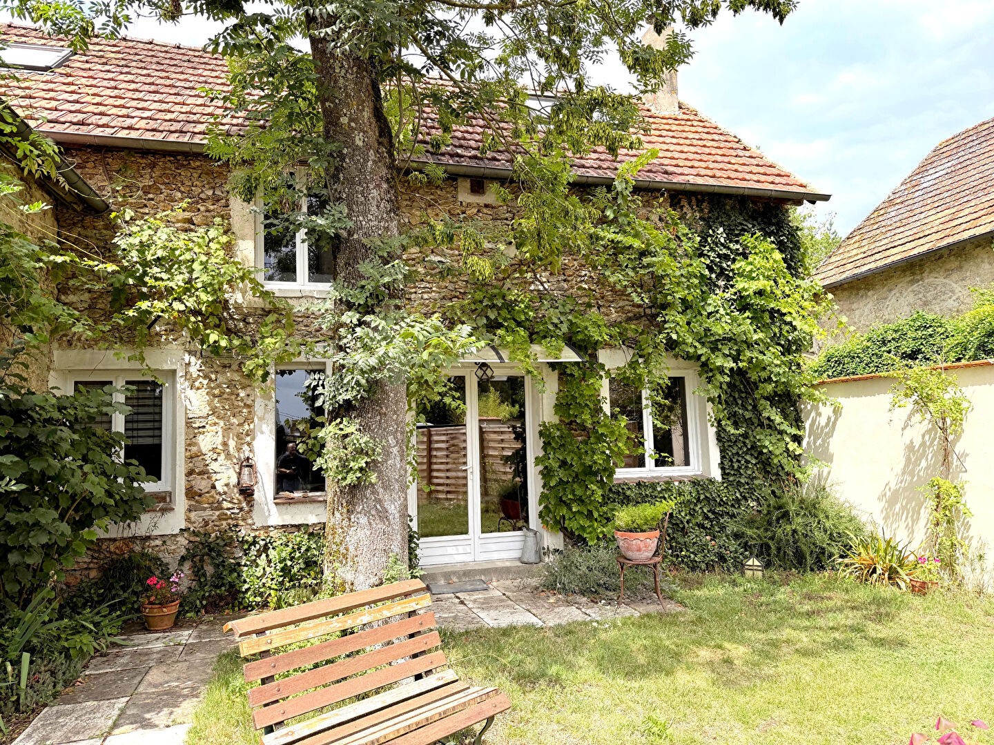 Maison à vendre à Gambais, 38 m², 4 pièces – photo 1 sur 10