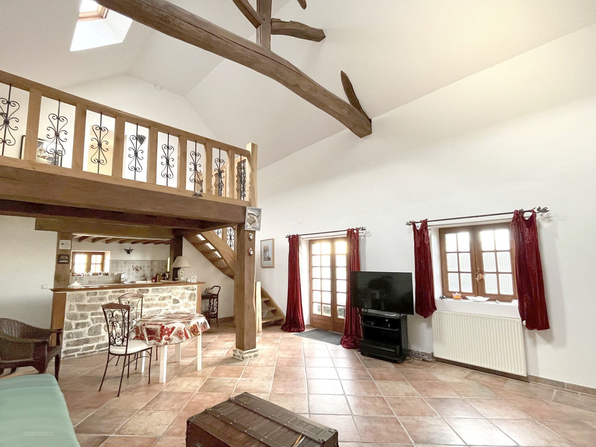 Maison à vendre à Anet, 1 190 m², 7 pièces – photo 2 sur 14