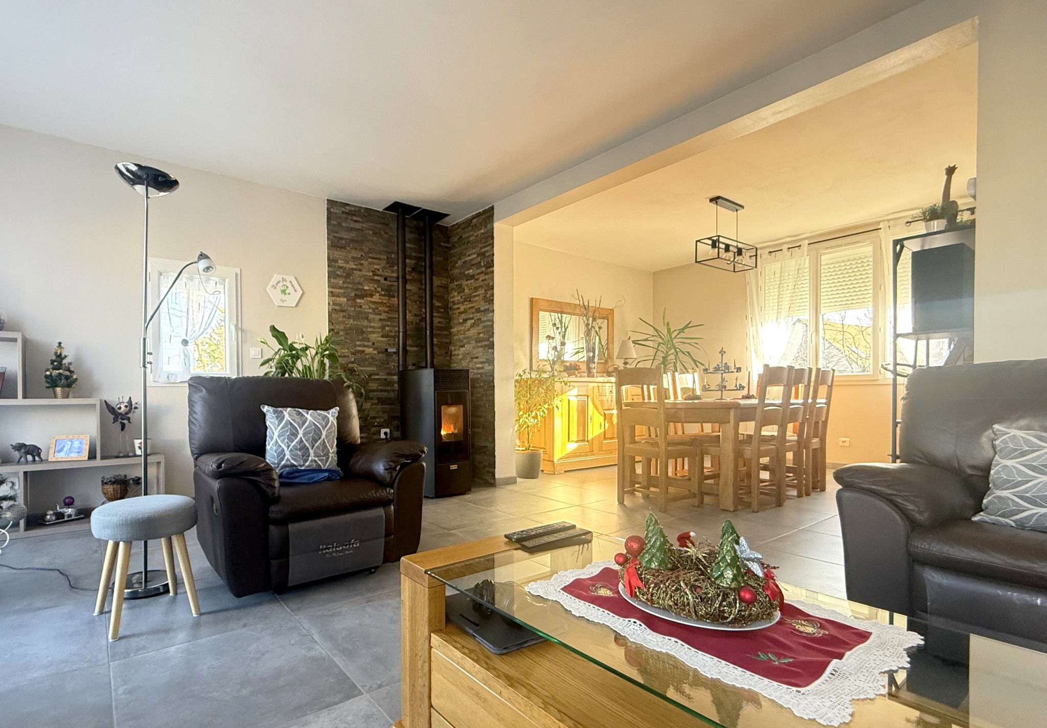 Maison à vendre à Longnes, 51,21 m², 8 pièces – photo 2 sur 13