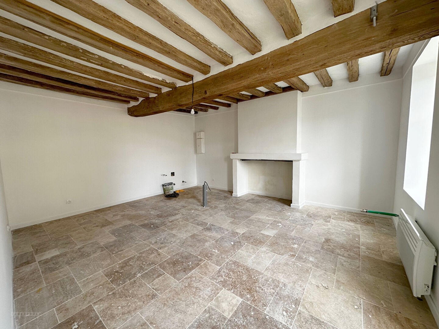 Maison à vendre à Houdan, 25 m², 5 pièces – photo 2 sur 7