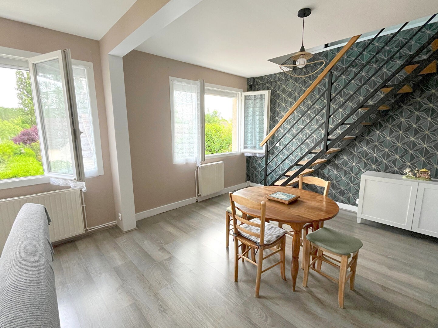 Appartement à vendre à Houdan, 200 m², 5 pièces – photo 1 sur 13