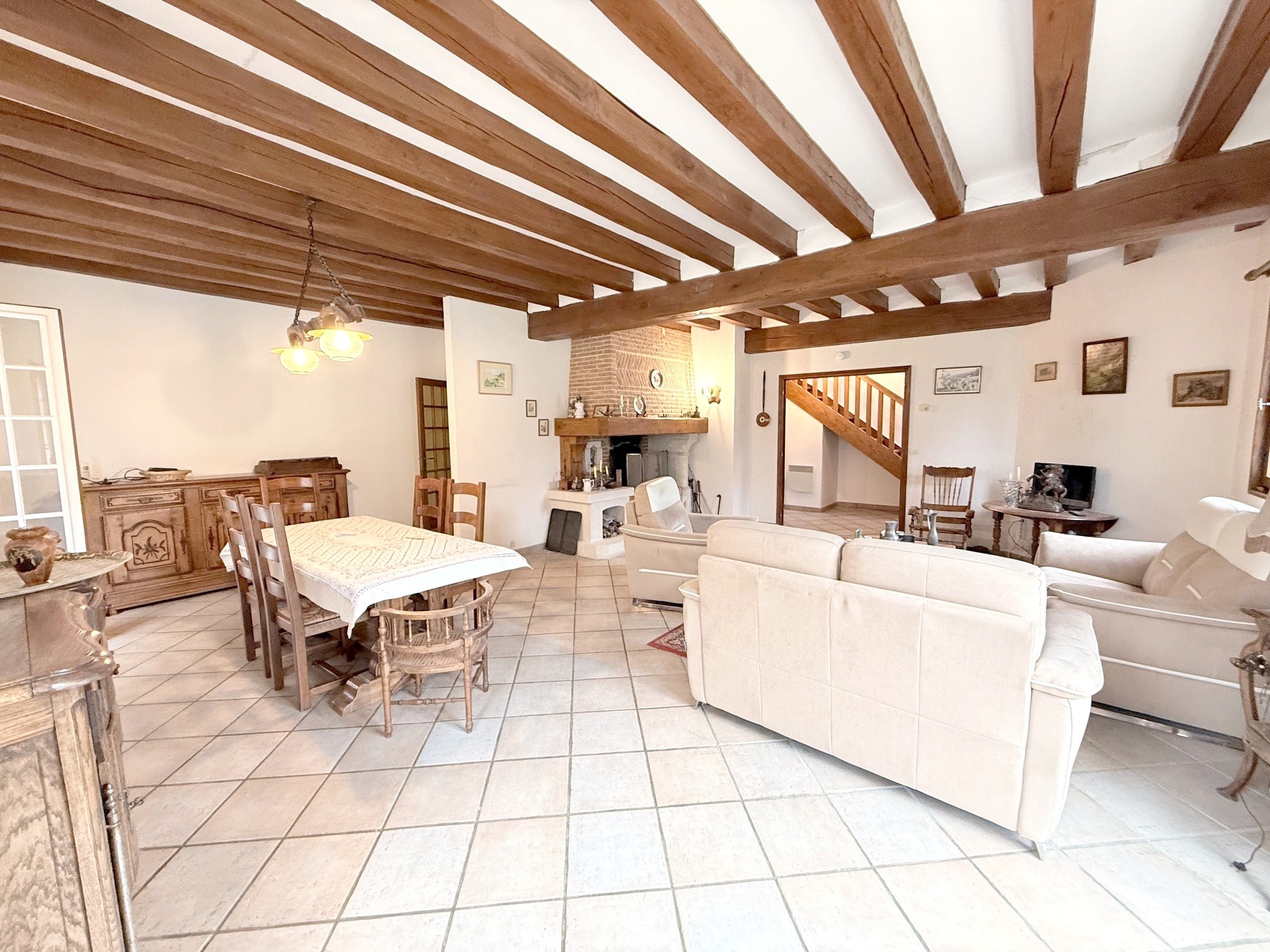 Maison à vendre à Houdan, 750 m², 6 pièces – photo 3 sur 16