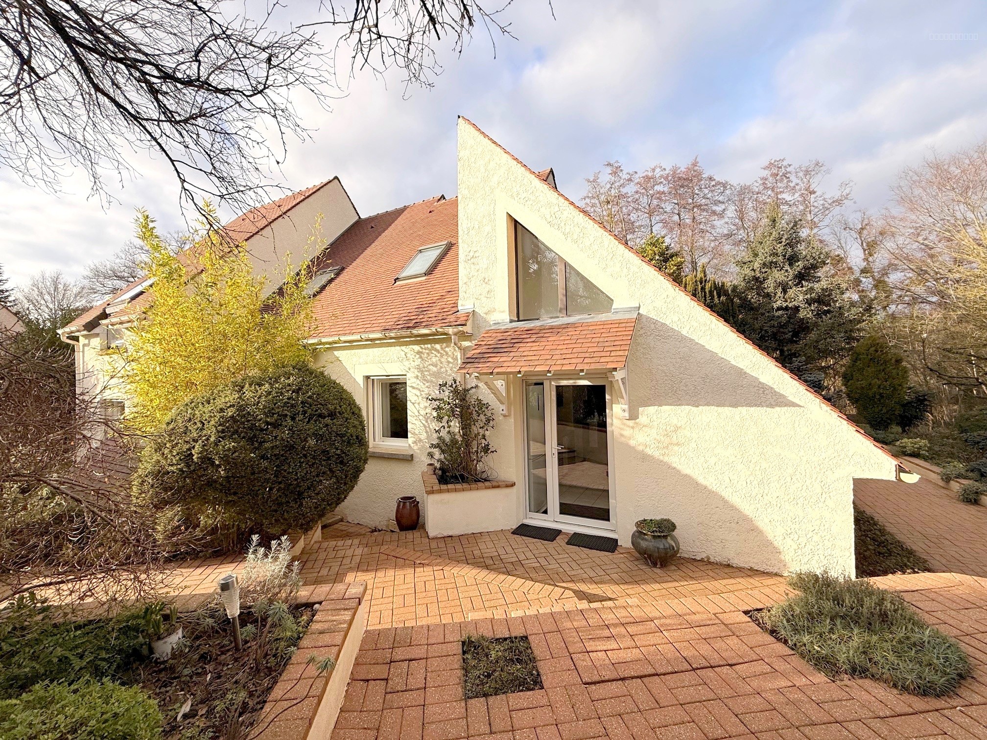 Maison à vendre à Houdan, 85 m², 6 pièces – photo 1 sur 17