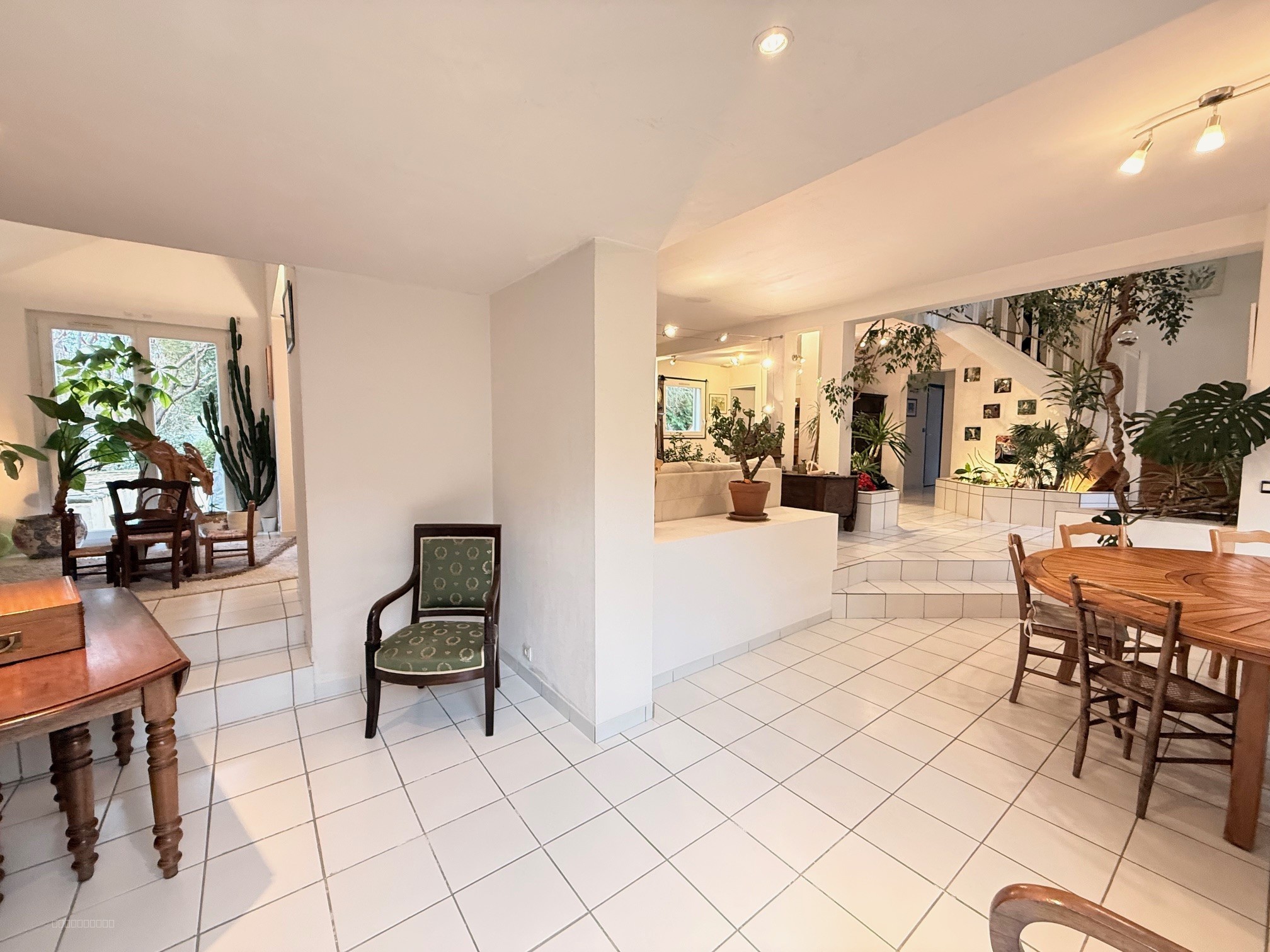 Maison à vendre à Houdan, 85 m², 6 pièces – photo 2 sur 17