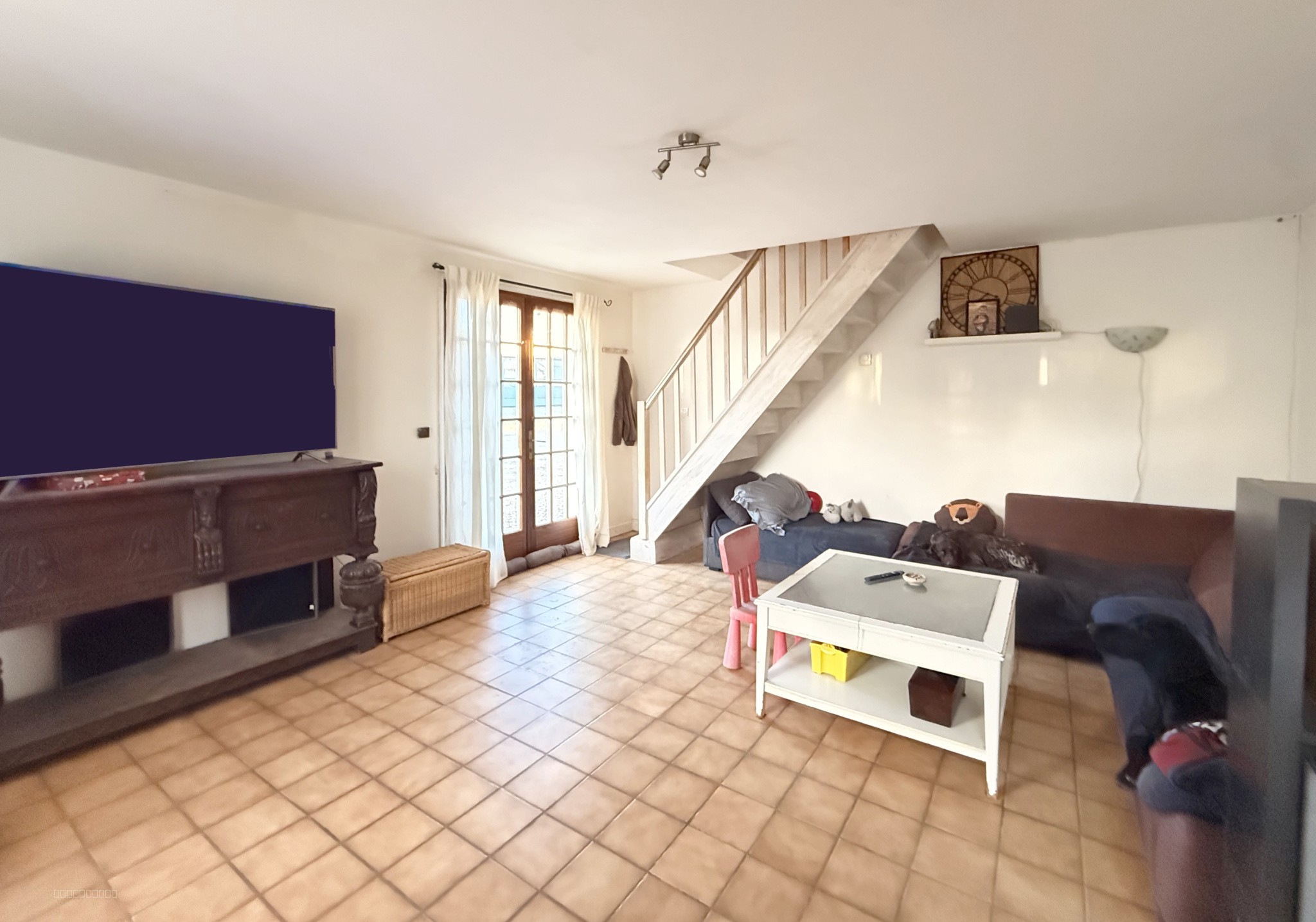 Maison à vendre à Houdan, 24 m², 9 pièces – photo 2 sur 8