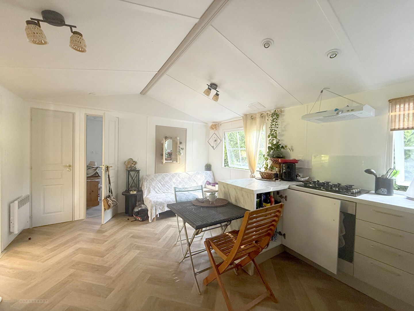 Bien immobilier à vendre à Anet, 16 m², 3 pièces – photo 2 sur 4