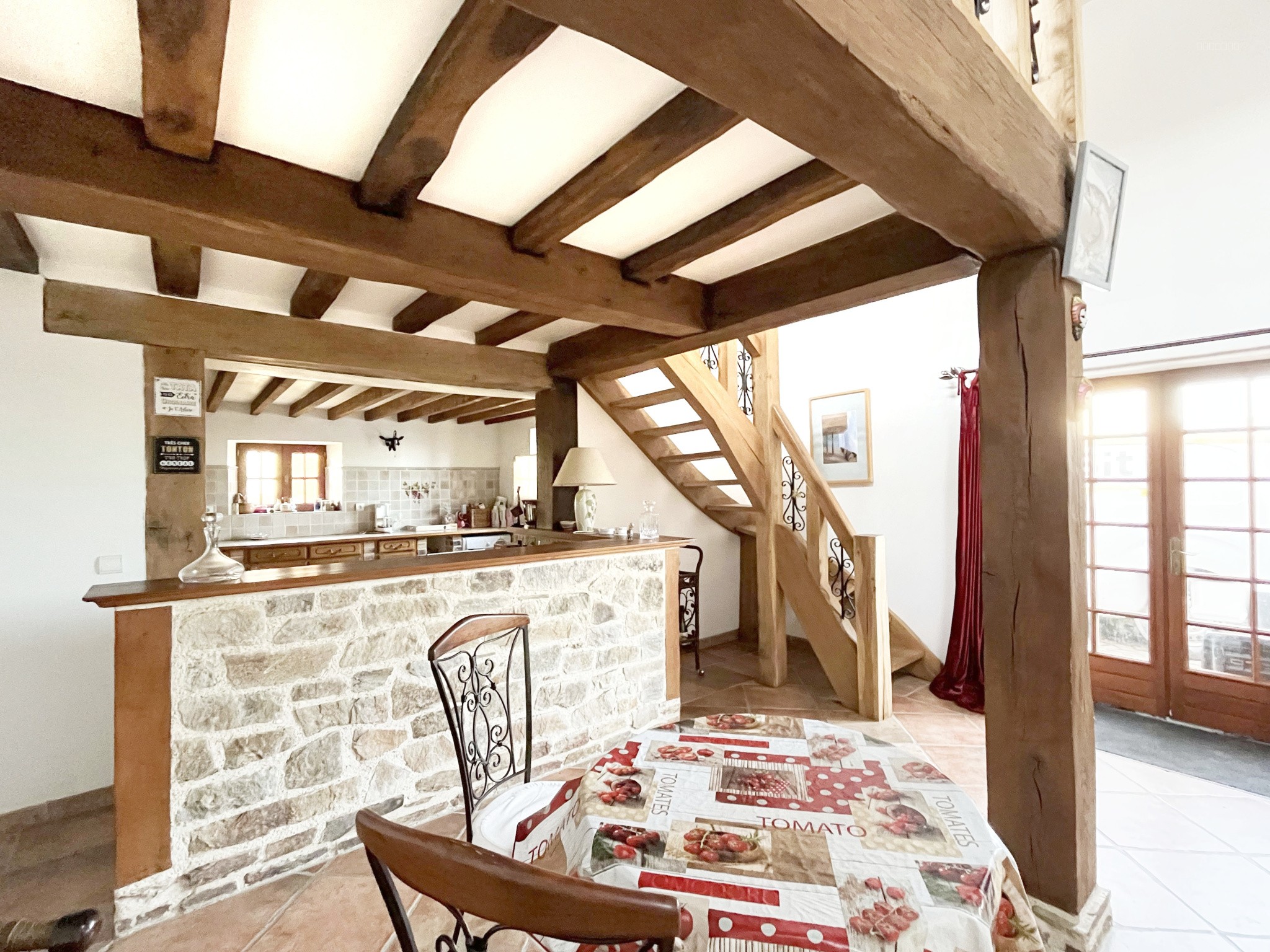 Maison à vendre à Anet, 1 190 m², 7 pièces – photo 3 sur 14