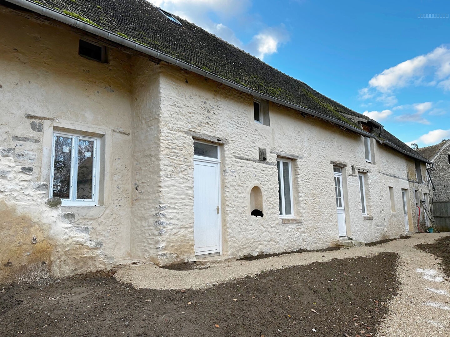 Maison à vendre à Houdan, 25 m², 5 pièces – photo 1 sur 7