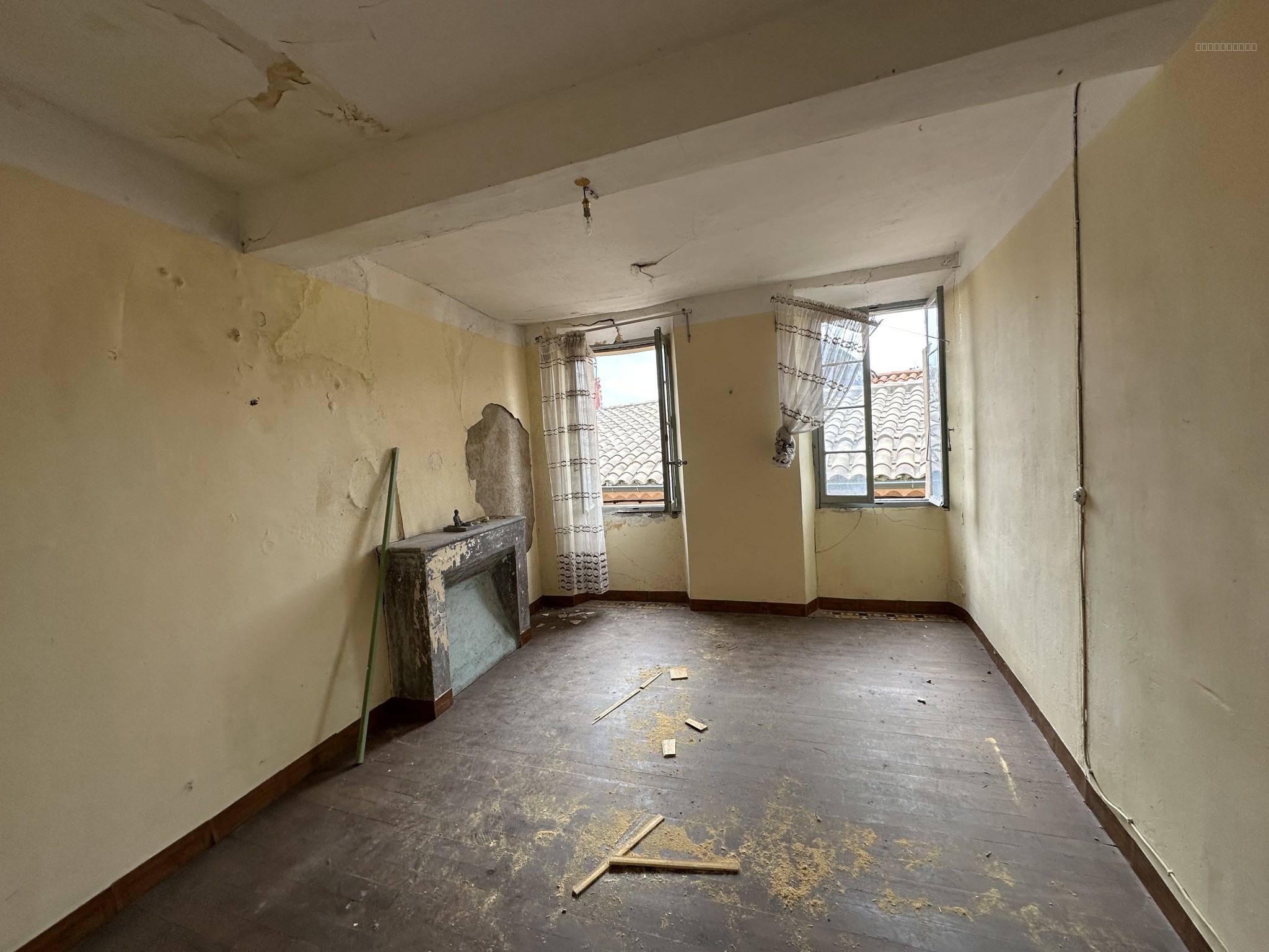 Maison de village en pierre à rénover - 220 m2 à Coustouges — photo 9