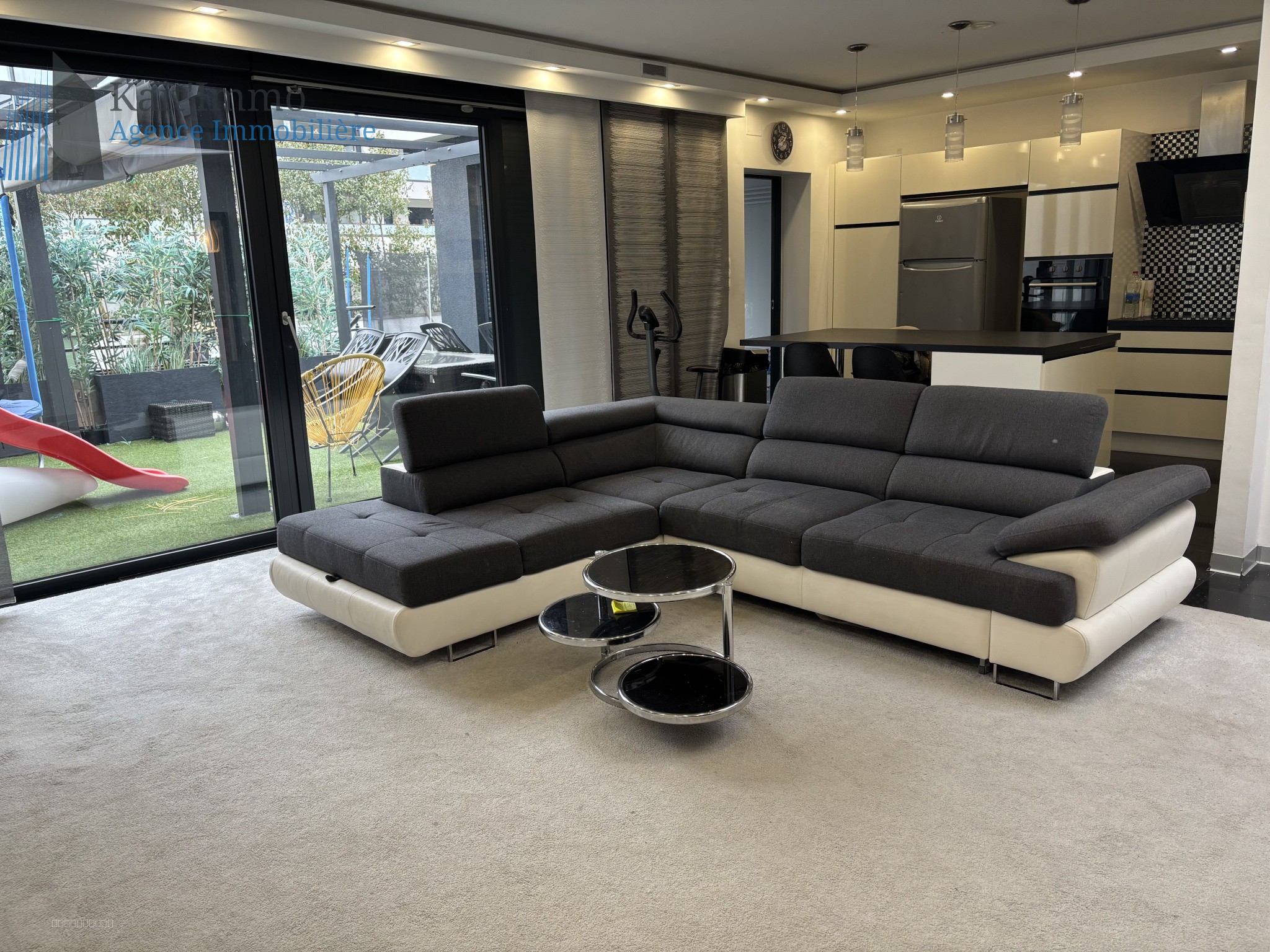 Maison à vendre à Uckange, 970 m², 3 pièces – photo 2 sur 8
