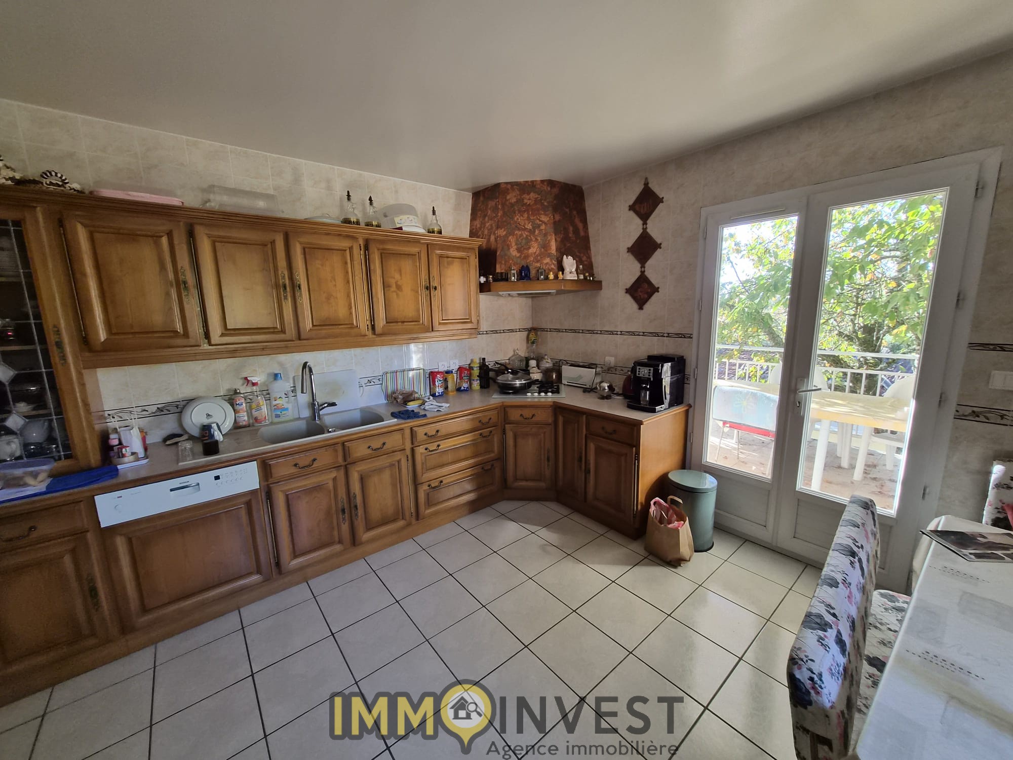 Maison à vendre à Limoges, 229 m², 10 pièces – photo 2 sur 8