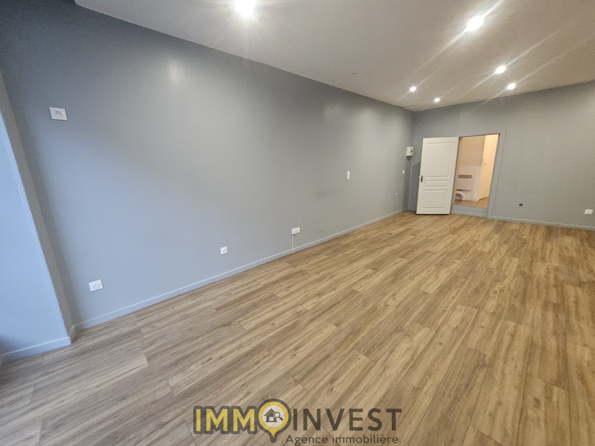 Local commercial à louer à Limoges, 40 m², 2 pièces – photo 2 sur 5