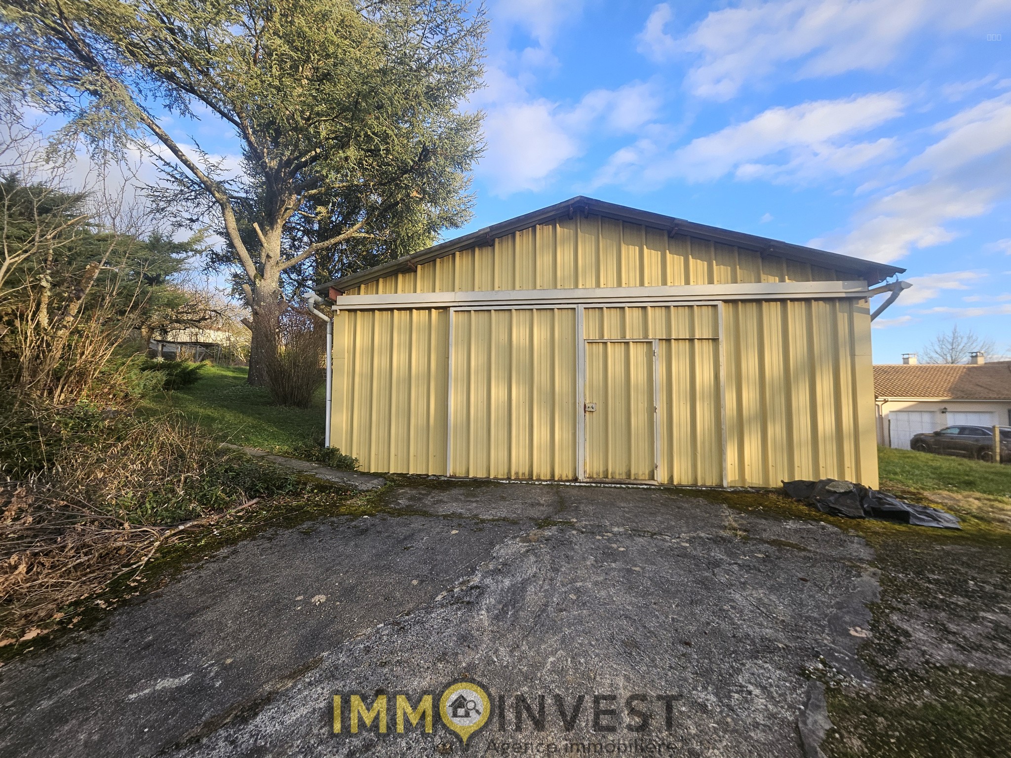 Entrepôt à vendre à Isle, 130 m², 1 pièce – photo 3 sur 4
