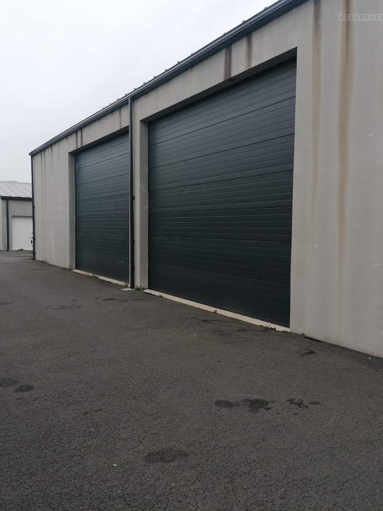 Entrepôt à louer à Le teich, 238 m² – photo 1 sur 4