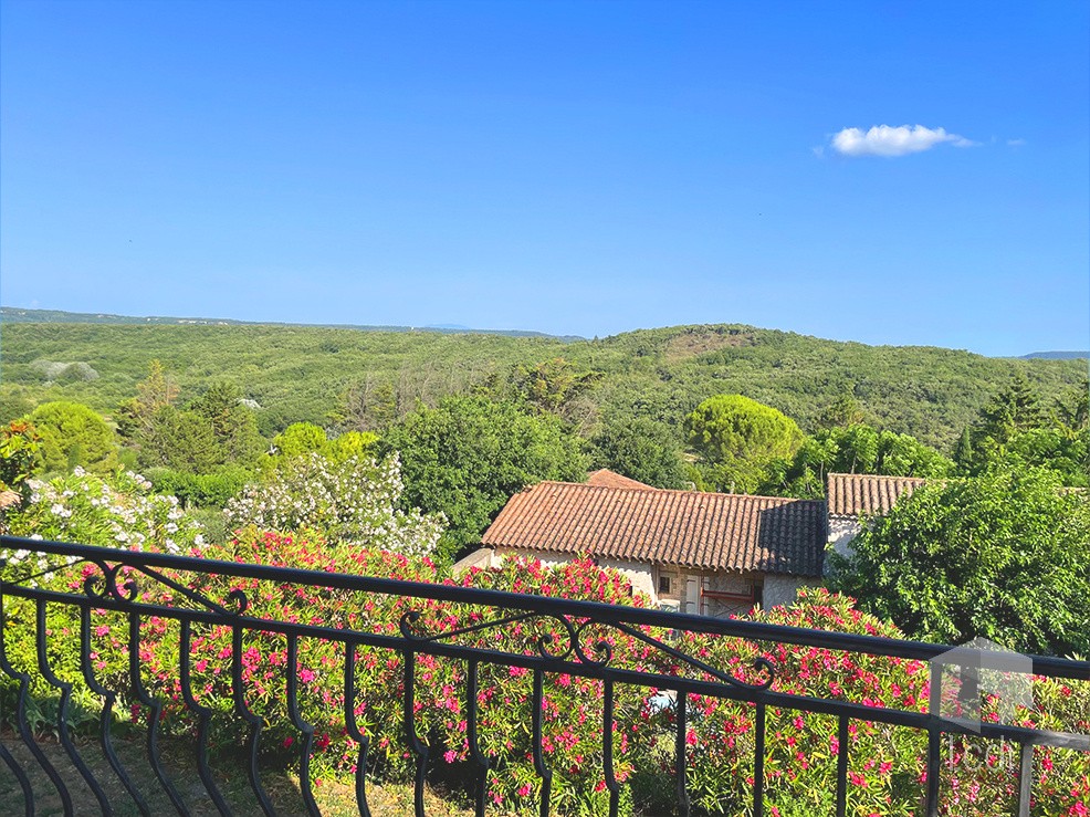 Maison à vendre à La garde adhemar, 200 m², 5 pièces – photo 2 sur 13